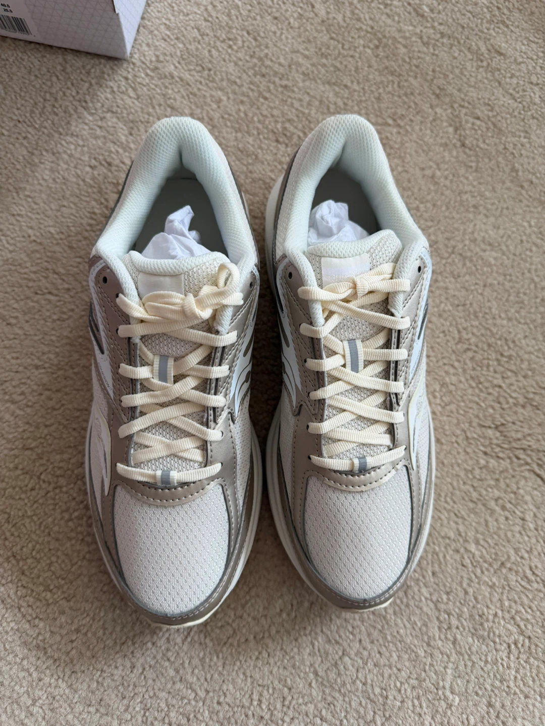New - Saucony Cohesion 17 Women's Running Shoes - Size 9 wide - photo 3