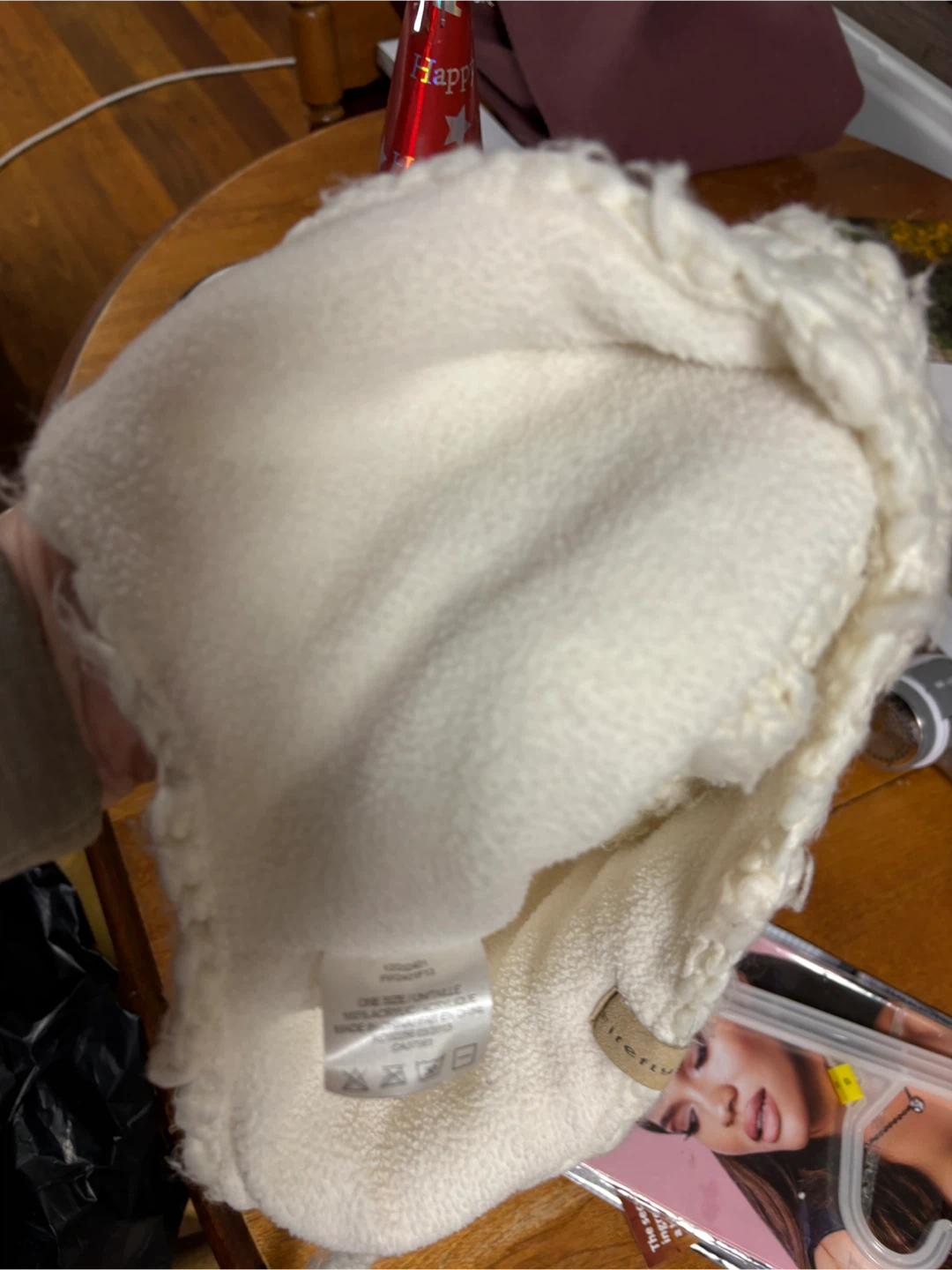 KNITTED POM POM HAT - photo 2