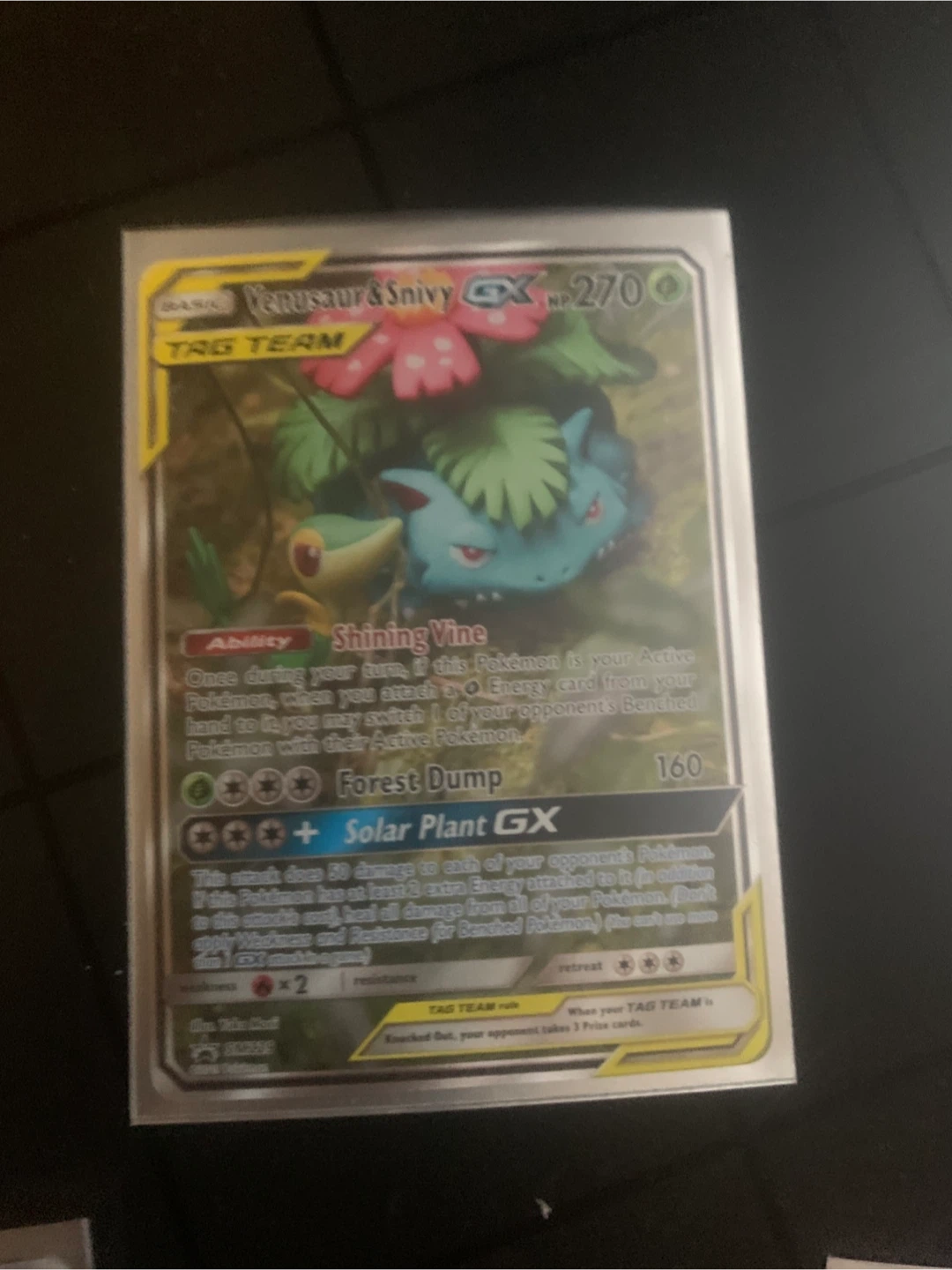 Venusaur & Snivy GX Pokemon Card Rare condition 9.5