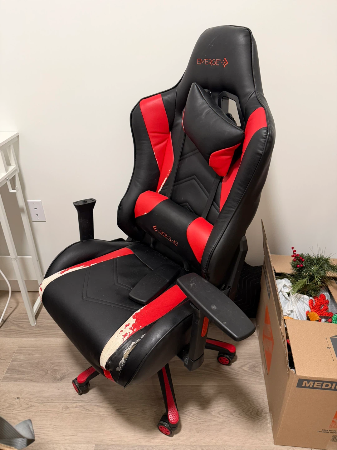 Emerge Gaming Chair - Black & Red - photo 2