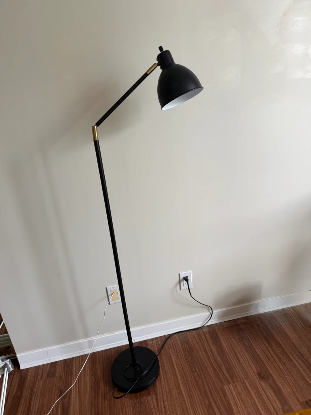 Black Floor Lamp - photo 2