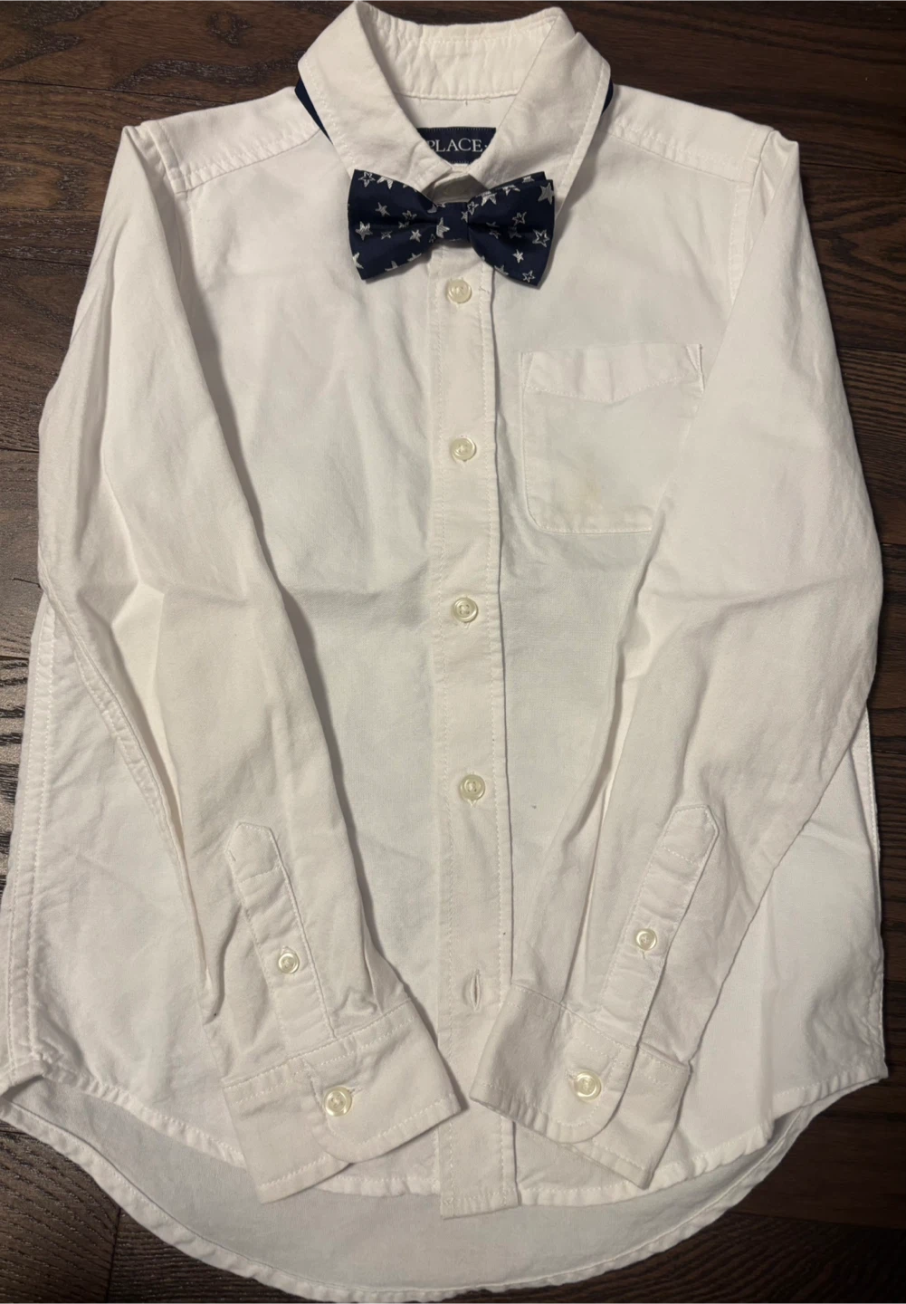 The Children's Place White Shirt w/ Bowtie - Size M (7/8)