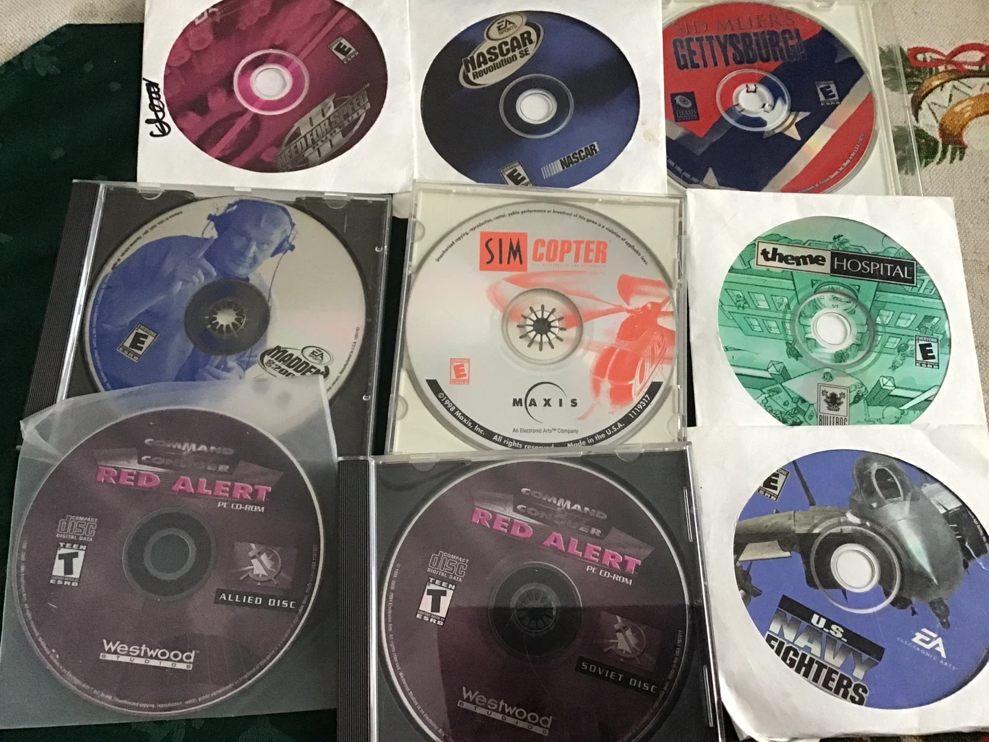 Electronic Arts Top Ten Pack PC Games Collection - photo 3