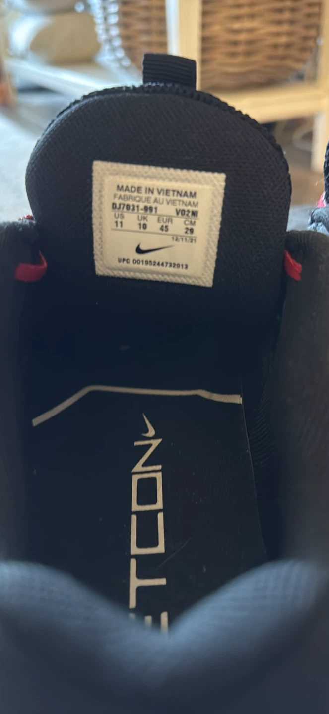 Nike Metcon 8 Training Shoes - Size 11 - photo 2