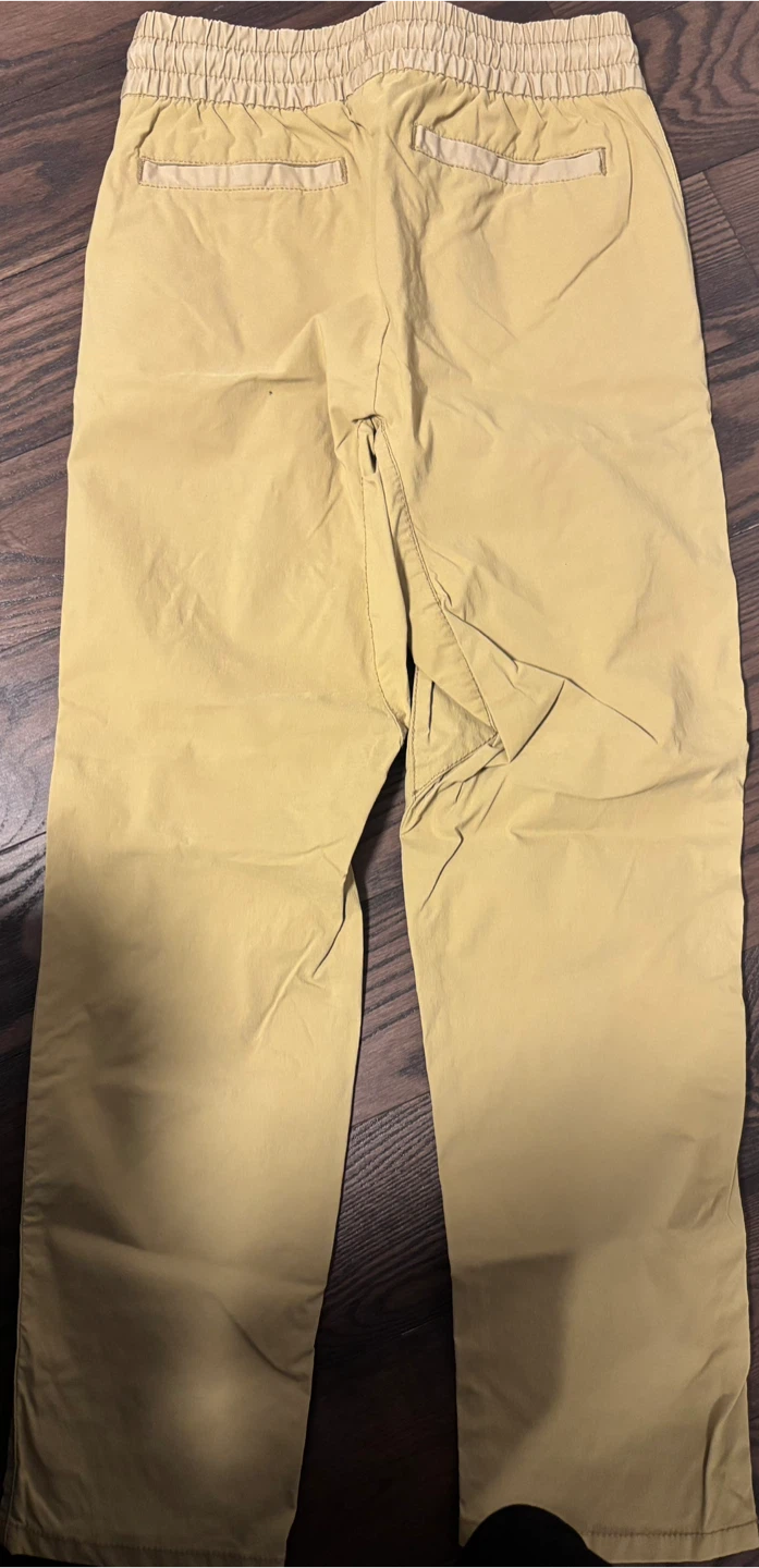 Gap Khaki Pants - Size Large