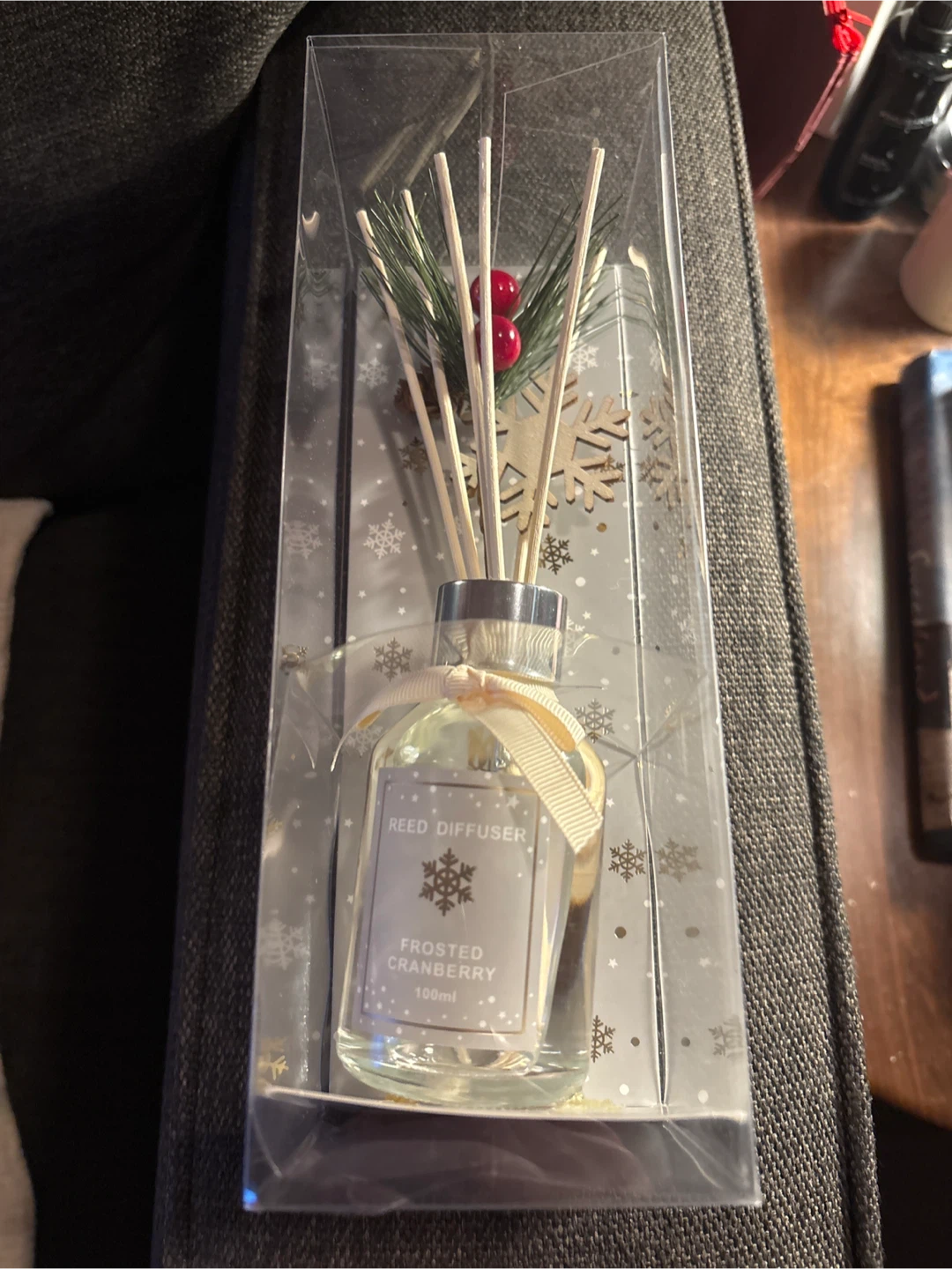 KSP Xmas Frosted Cranberry Reed Diffuser