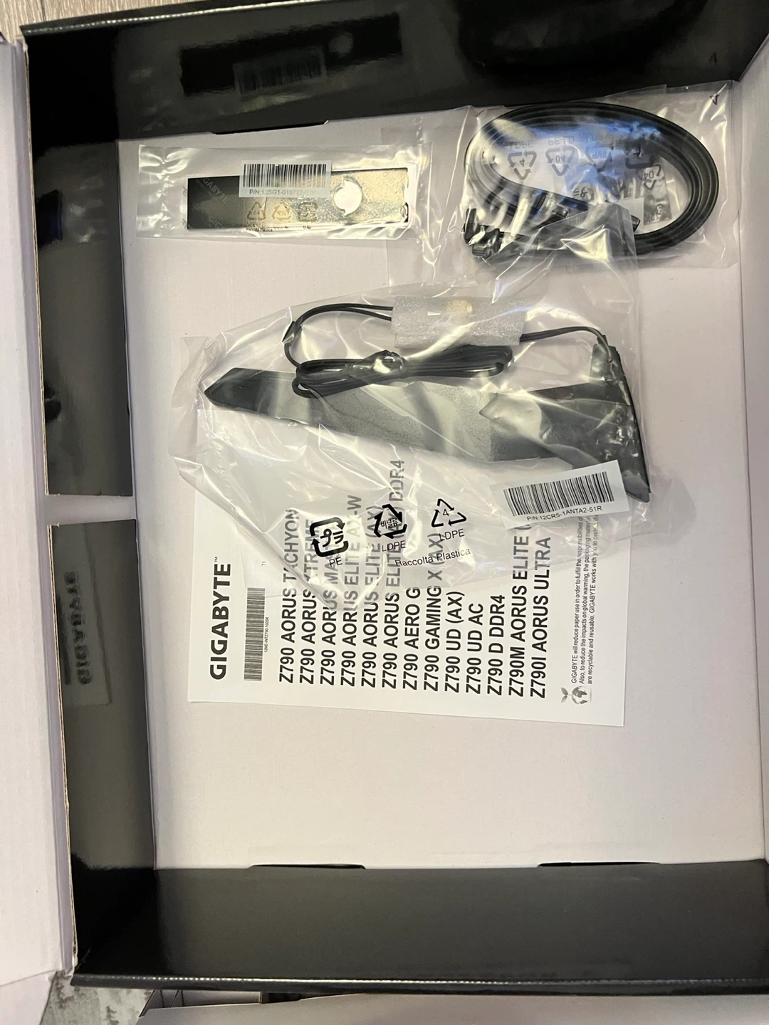 GIGABYTE Z790 AORUS ELITE AX Motherboard - photo 4