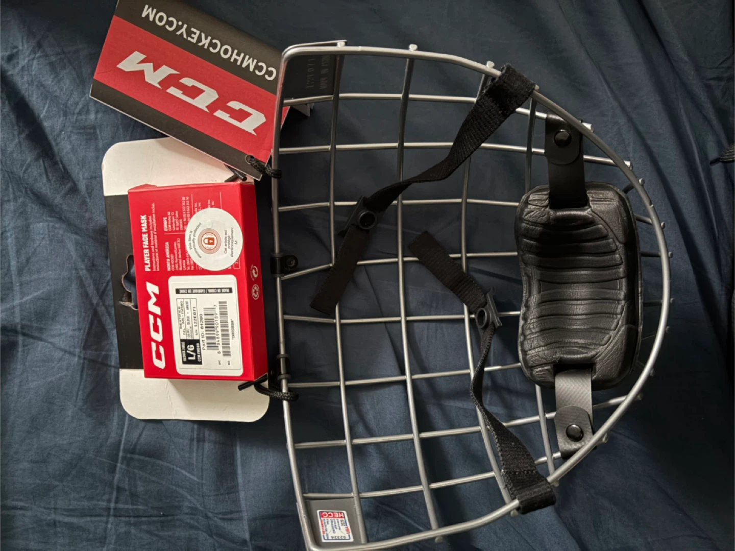 CCM Player Facemask Cage - New - photo 2