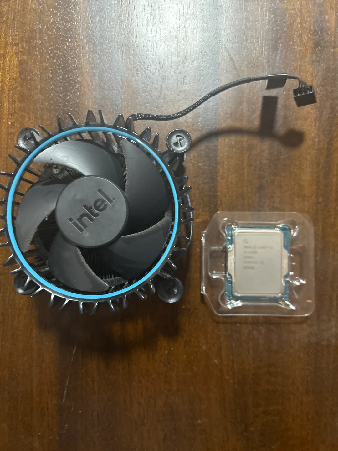 Intel Core i3-13100 CPU - photo 2
