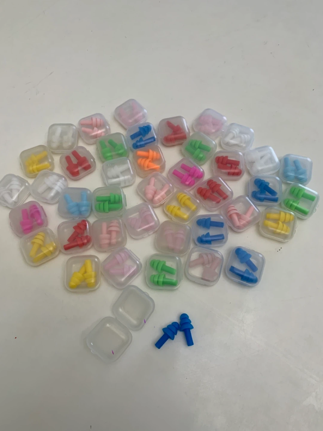 Earplugs / Earbuds - Loud events, concerts, music, work