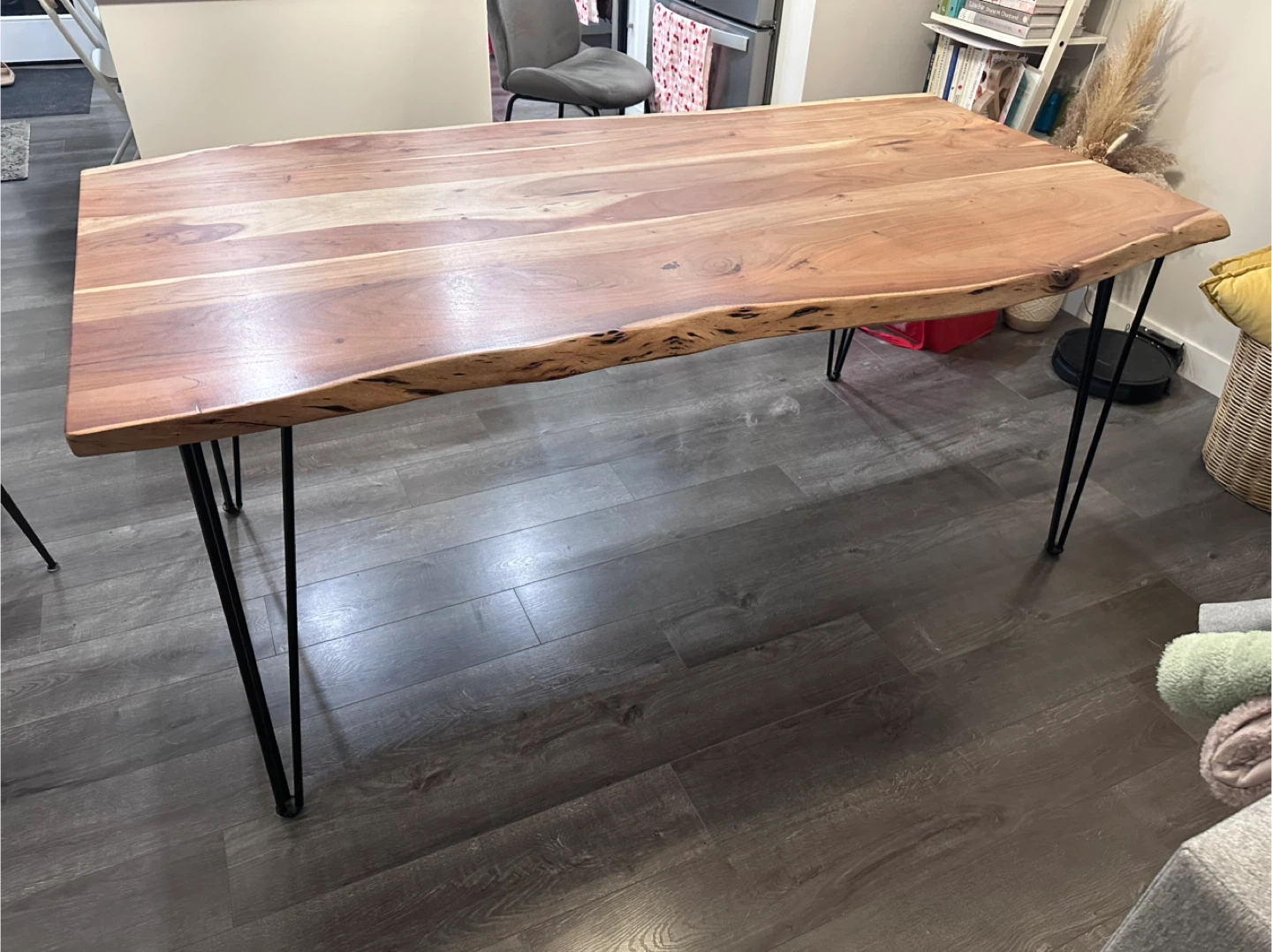 Live edge wood table and velvet chairs - photo 2