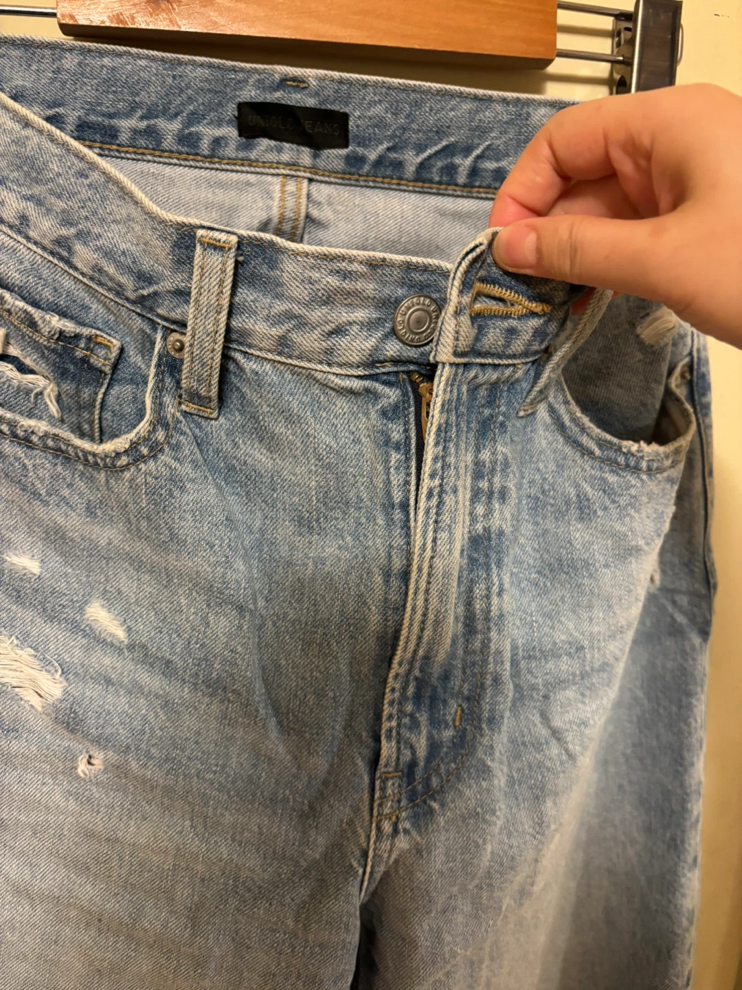 Zara high rise mom fit Jeans - waist 30, inseam 30 - photo 5