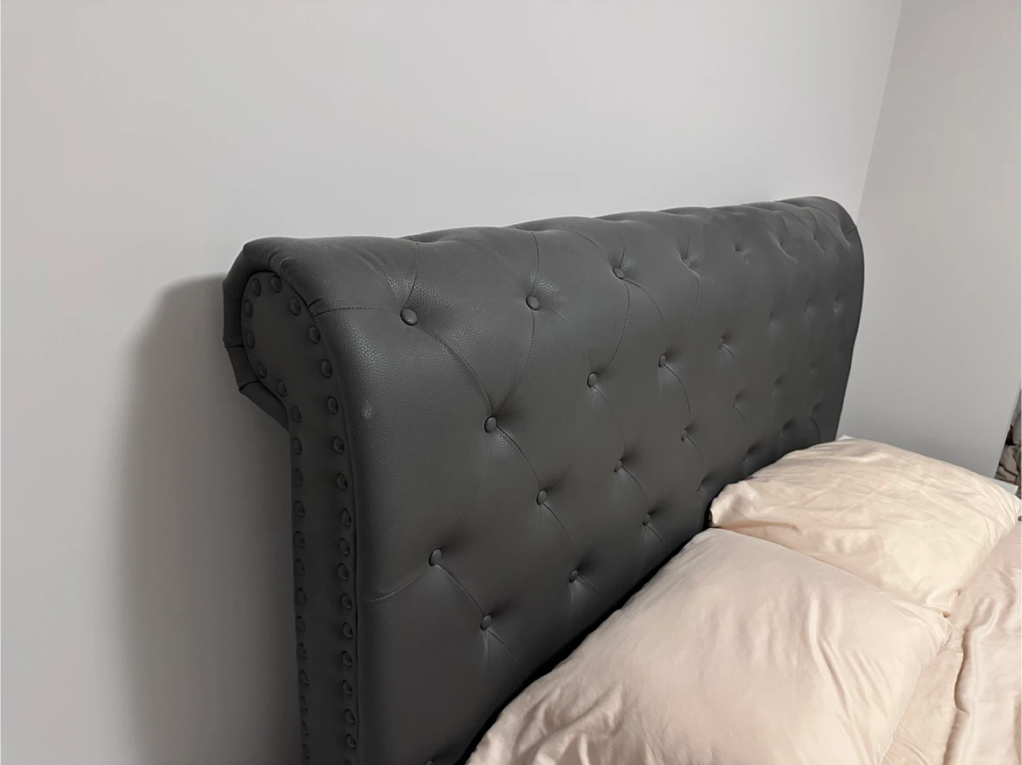 Grey Tufted Faux Leather Bed Frame - photo 3