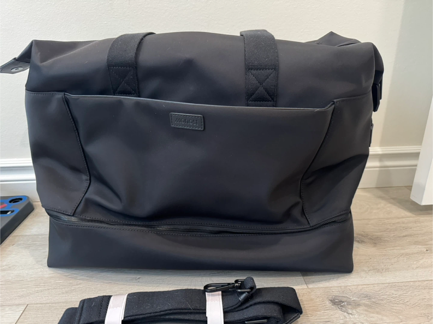 Monos weekend bag- Black