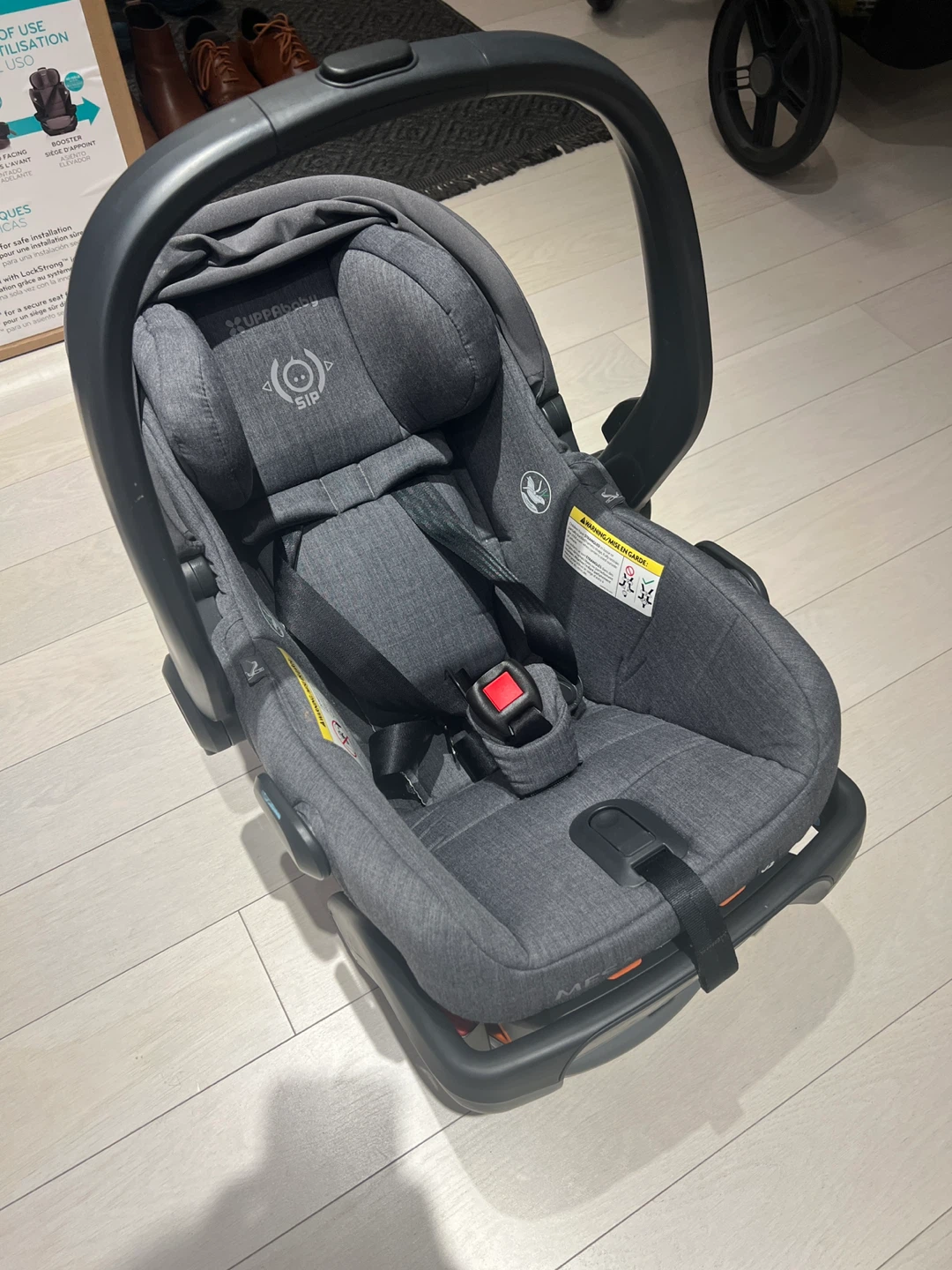 UPPAbaby Mesa V2 Infant Car Seat - Grey