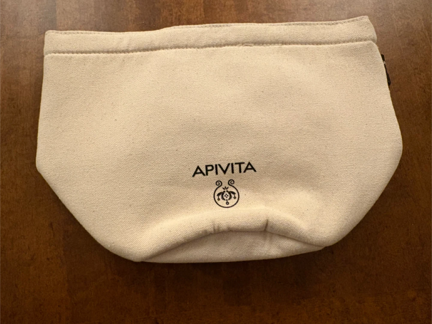 APIVITA Canvas Cosmetic / Toiletry Pouch - photo 2
