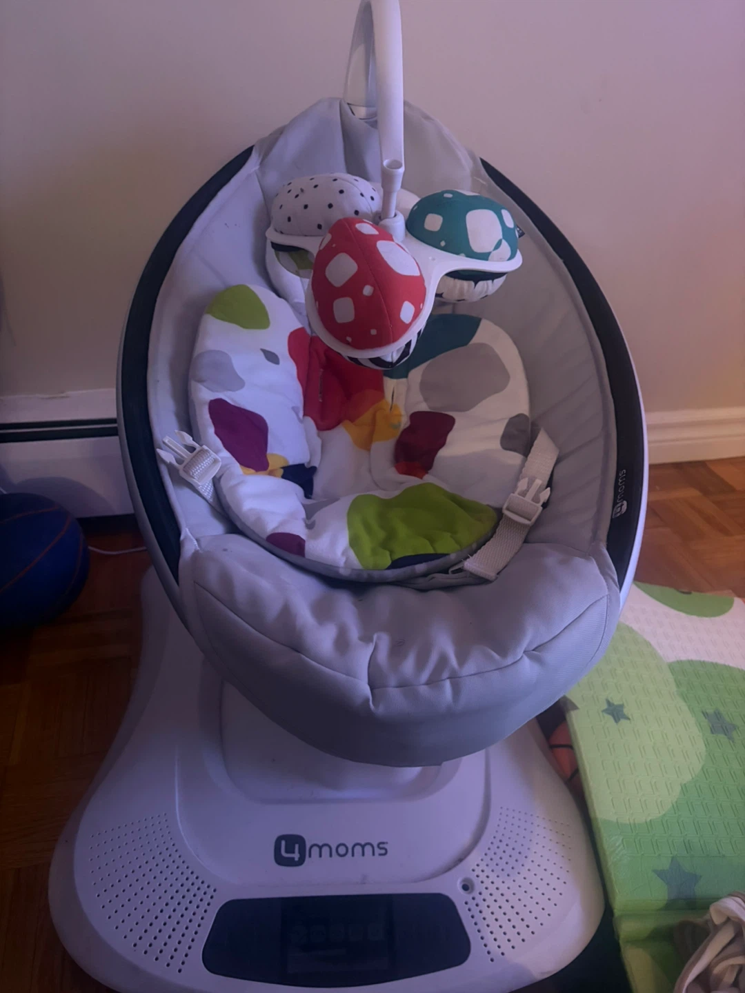 4moms MamaRoo Baby Swing