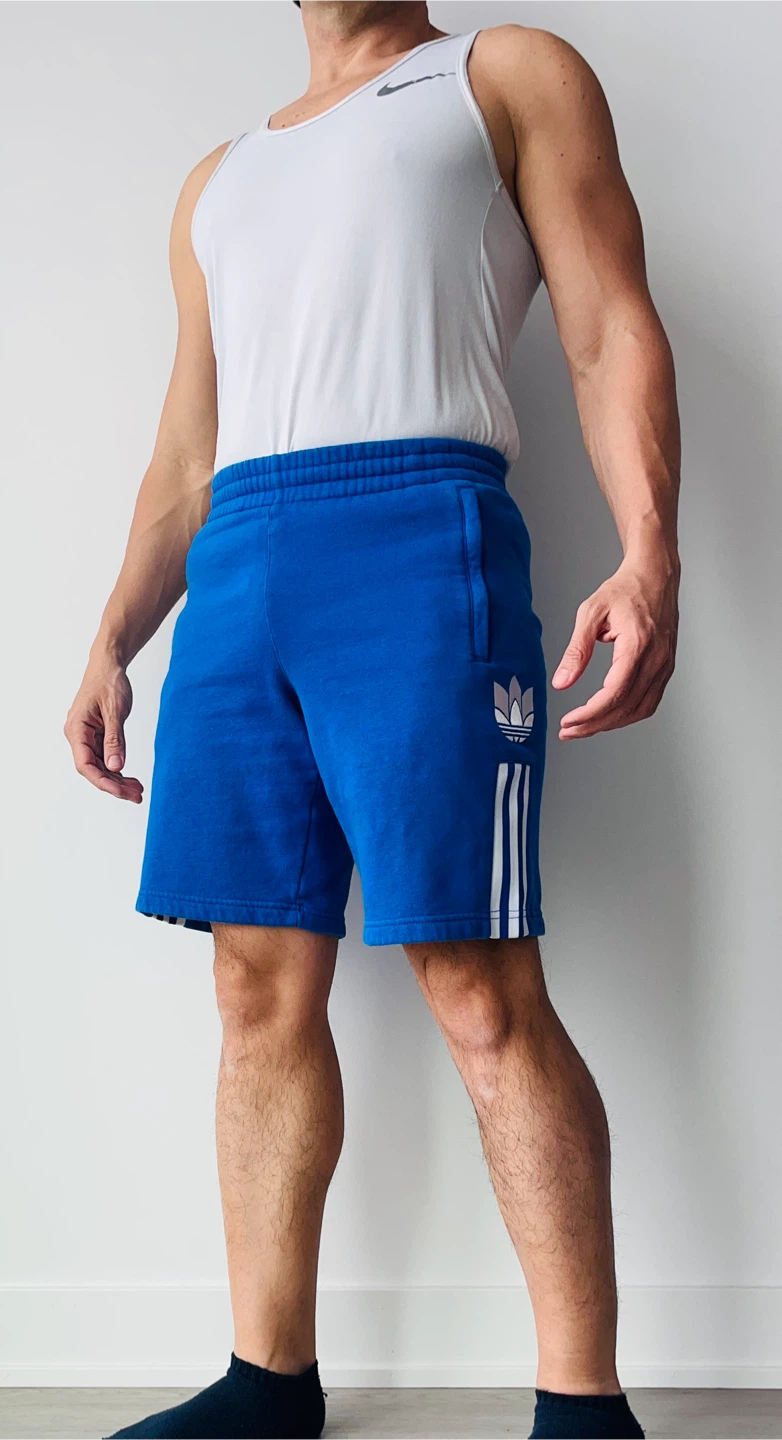 Adidas Originals Blue Shorts – Size Small