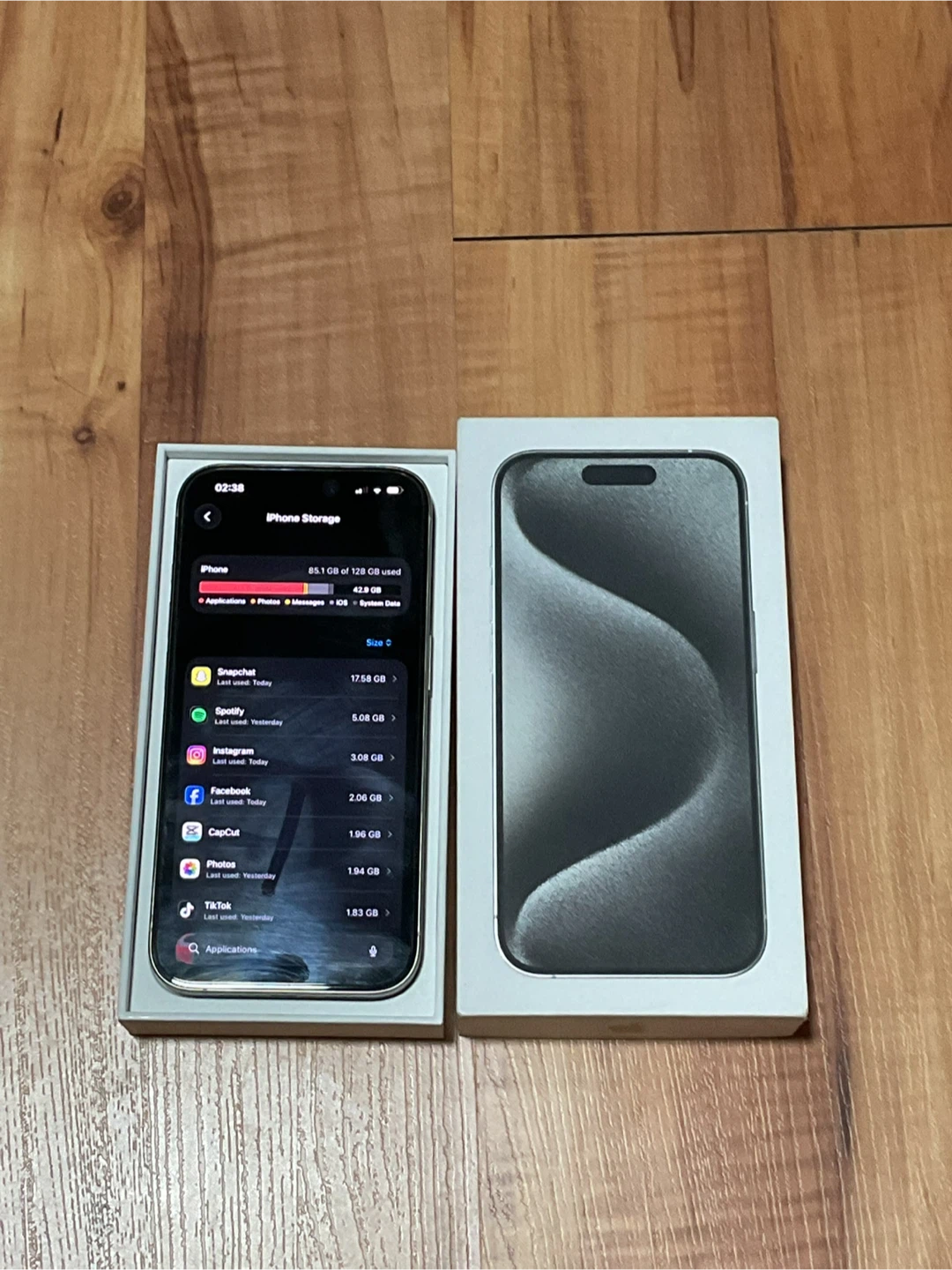 iPhone 15 Pro - 128GB - 98% BH - White Titanium - FIRM - photo 4