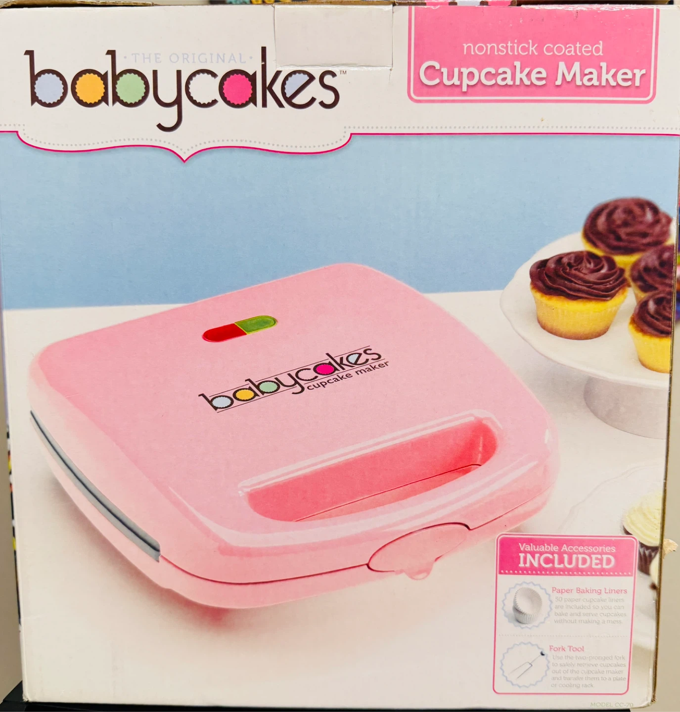 Babycakes Nonstick Cupcake Maker - Pink