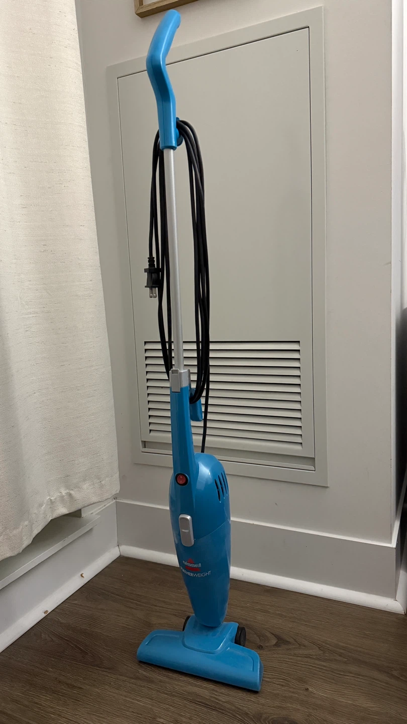 Bissell Featherweight Stick Vacuum - Blue