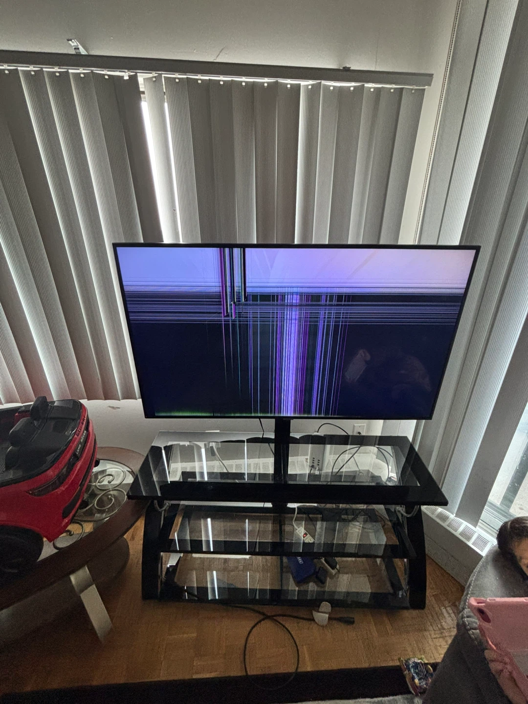 Samsung TV seven series 55 inch broken $45