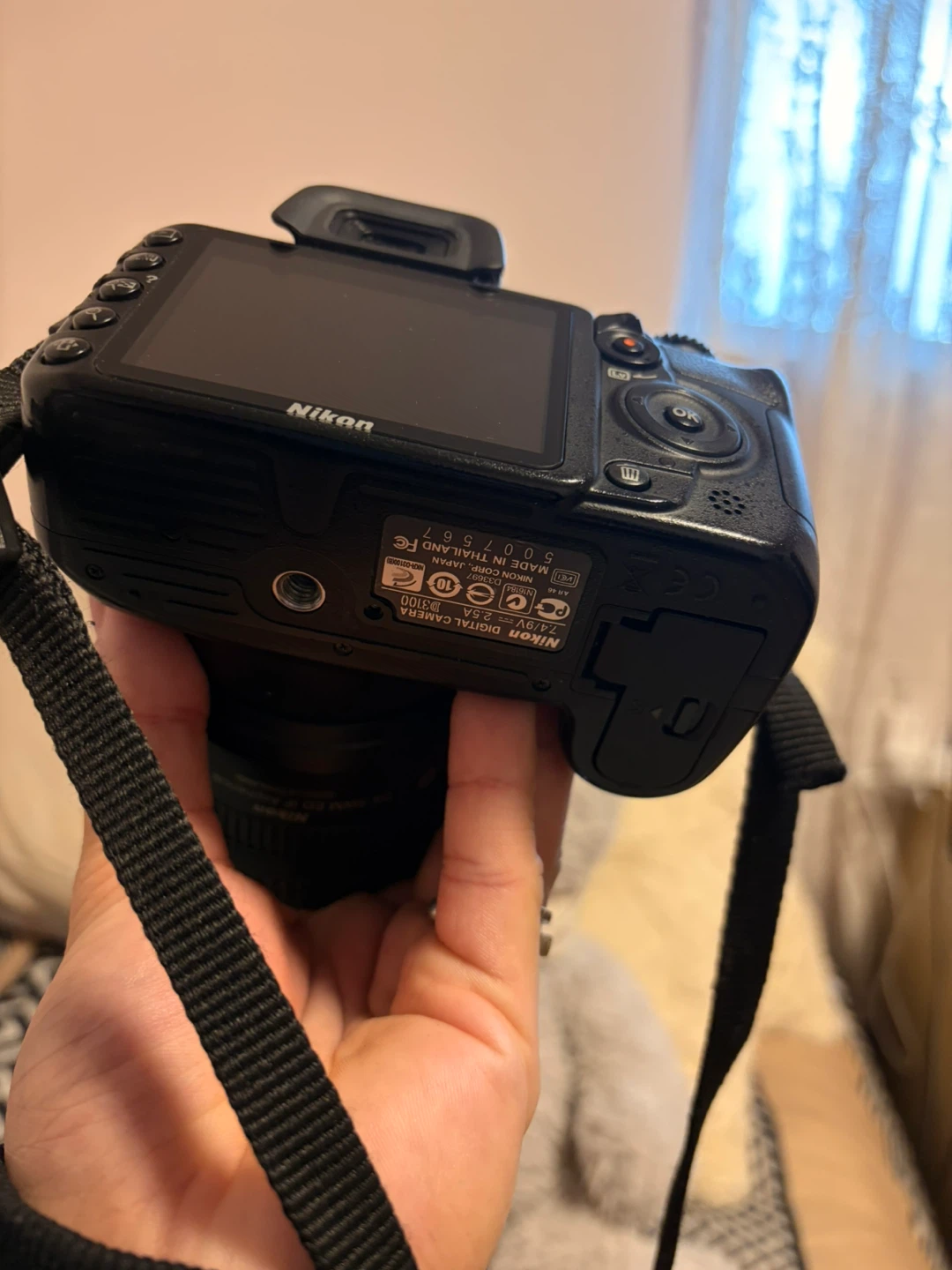 Nikon D3100 Digital Camera with 18-70mm Lens - photo 4