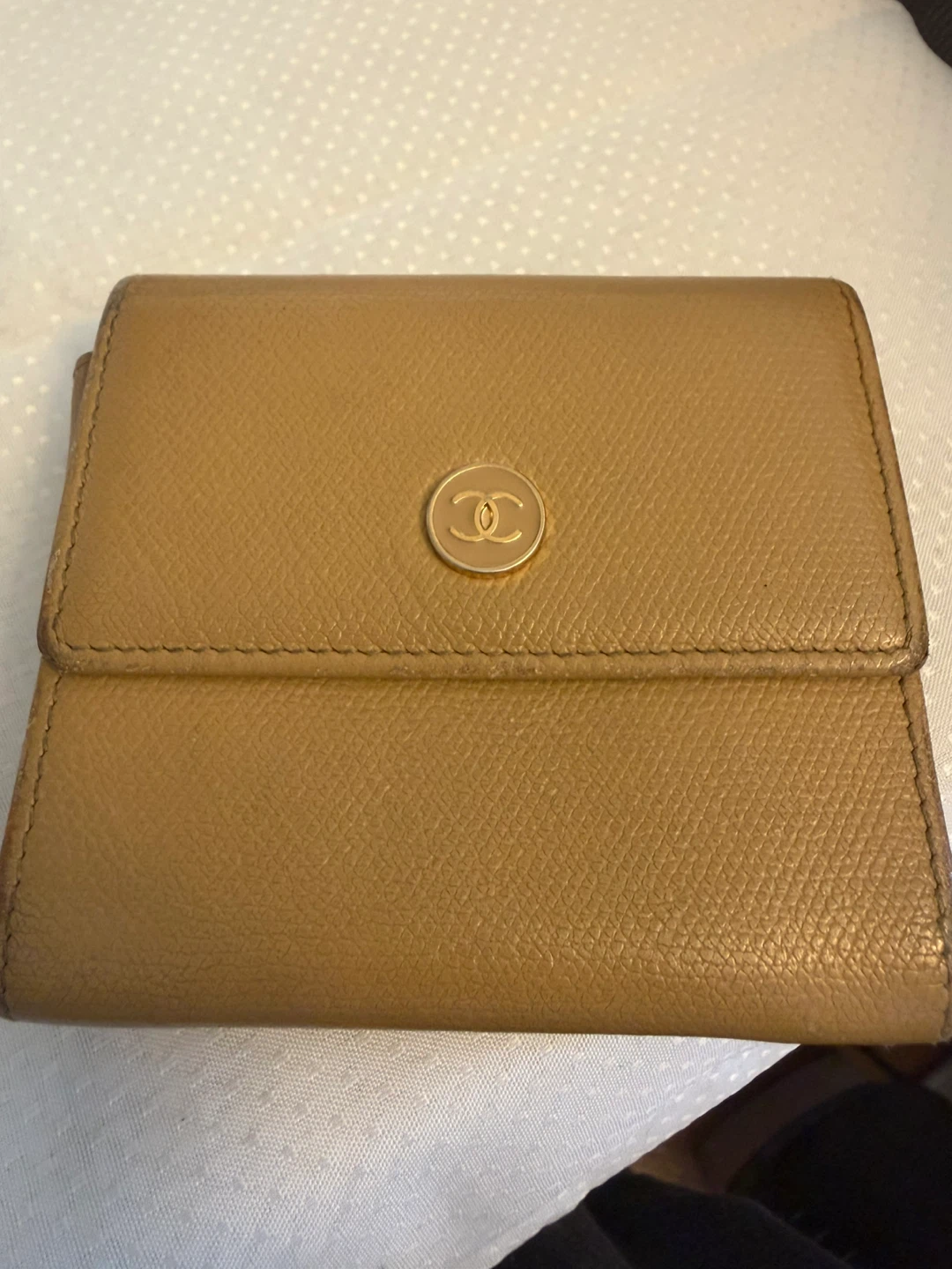 Chanel trifold Leather Wallet
