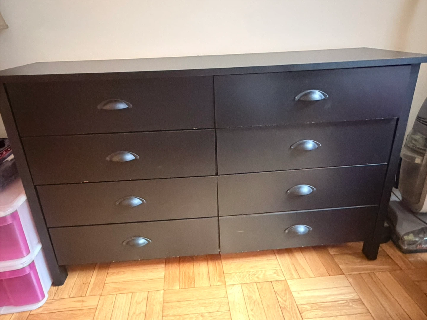 Black 8-Drawer Dresser - photo 2