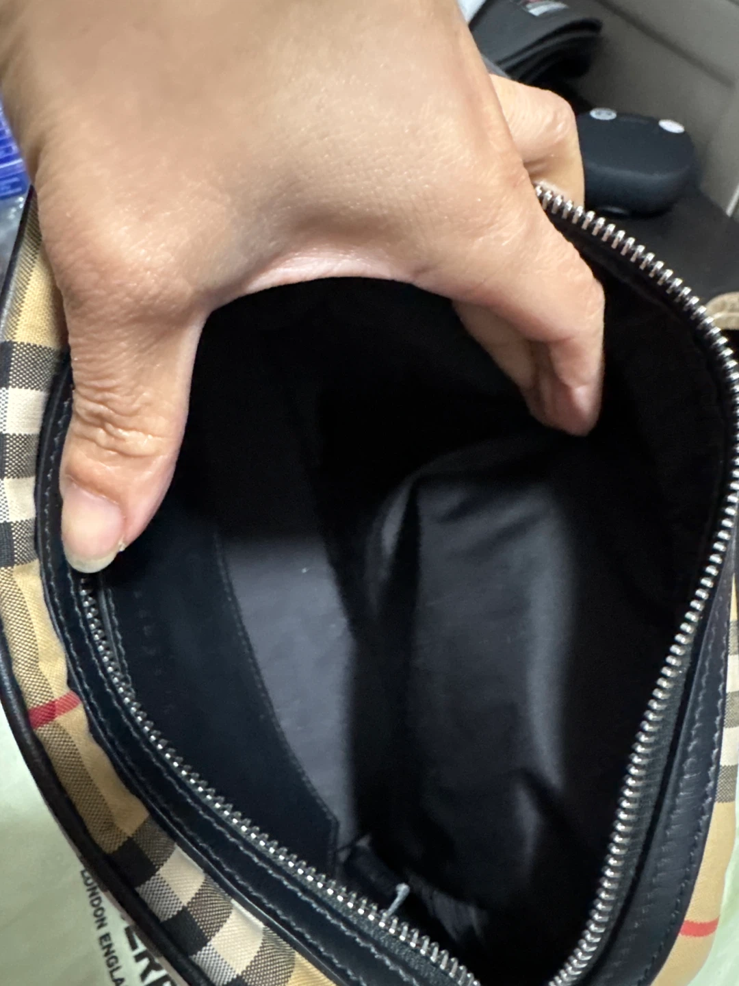 Burberry Crossbody Bag - photo 3