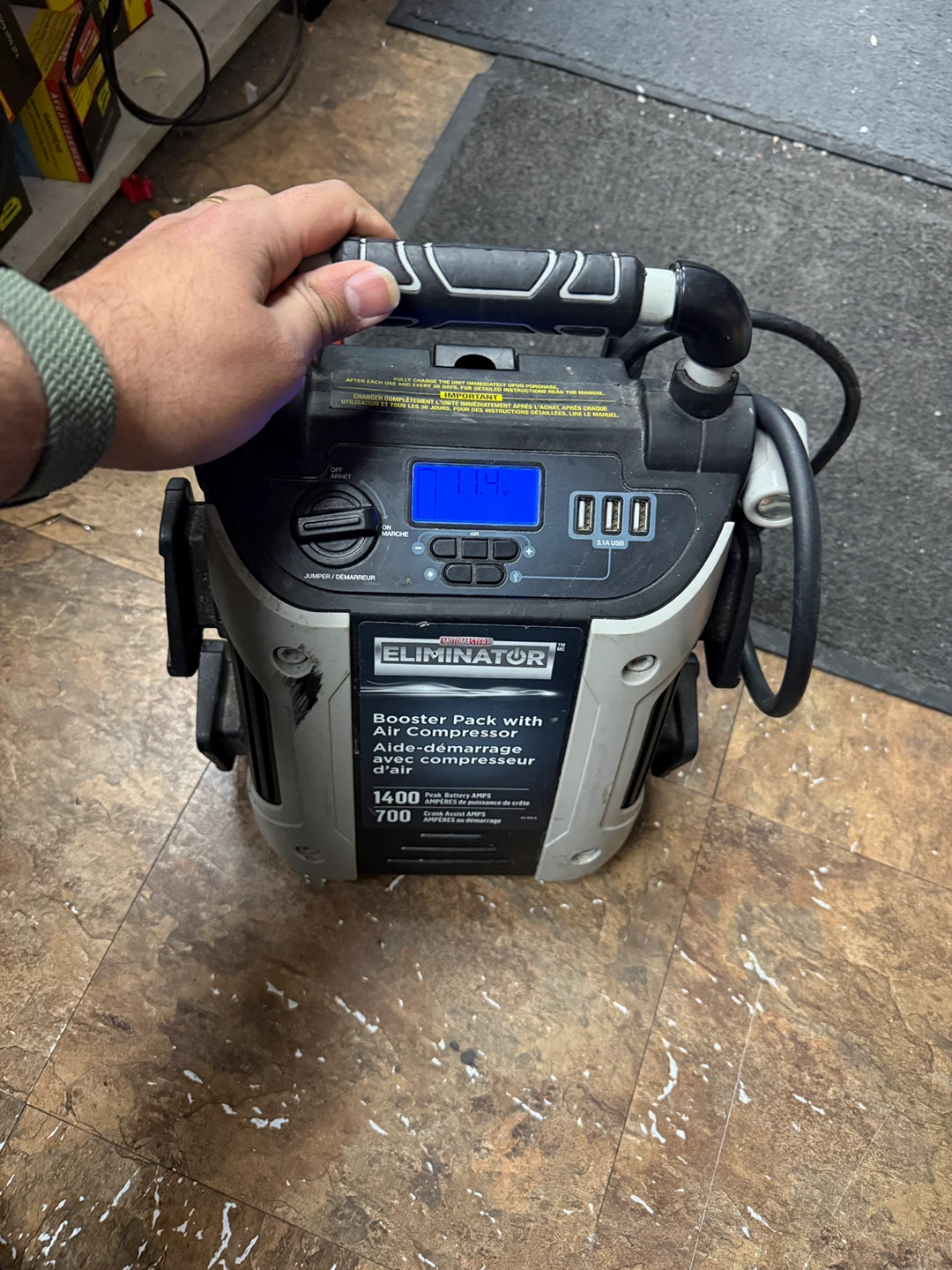MotoMaster Eliminator Booster Pack with Air Compressor