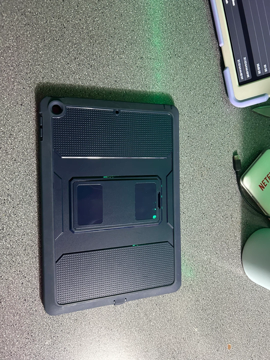 Black iPad Case with Stand 9th generation - photo 2