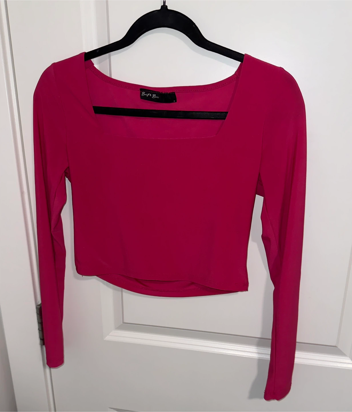 Long Sleeve Cropped Top - Pink/ Fuchsia size M