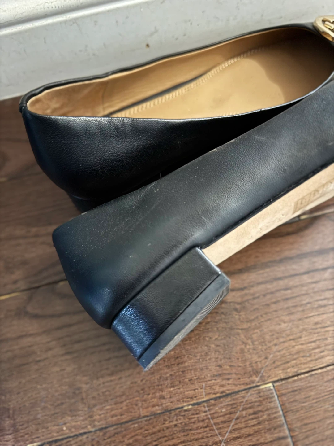 (Size 7) Tory Burch Black Leather Ballet Flats - photo 4