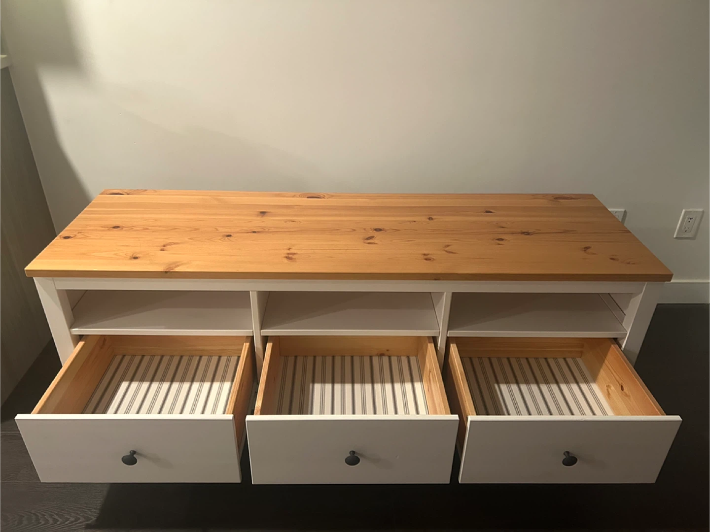 IKEA Hemnes TV Bench - White Stain/Light Brown