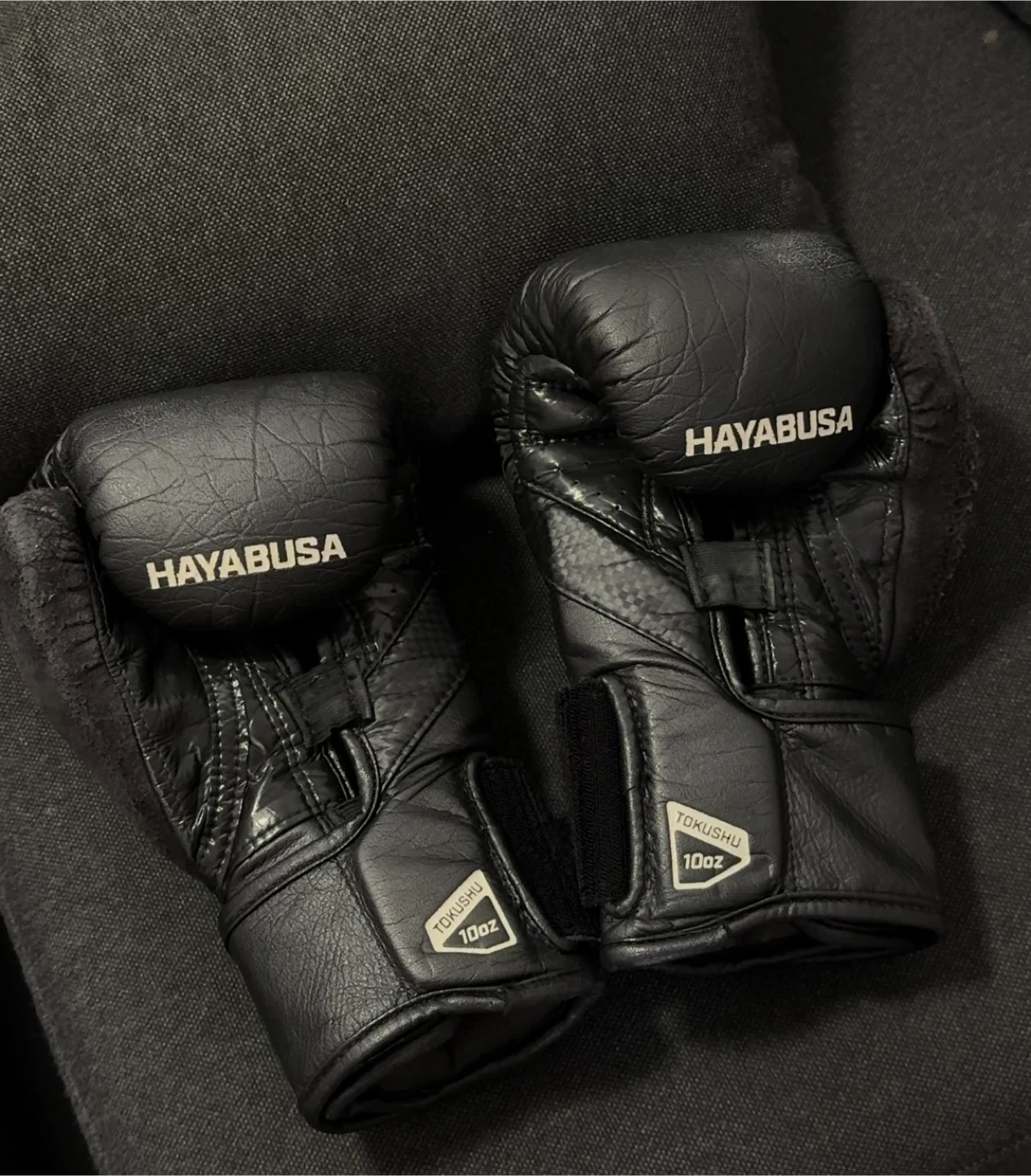 HAYABUSA BLACK 10oz T3 Boxing Gloves - photo 4