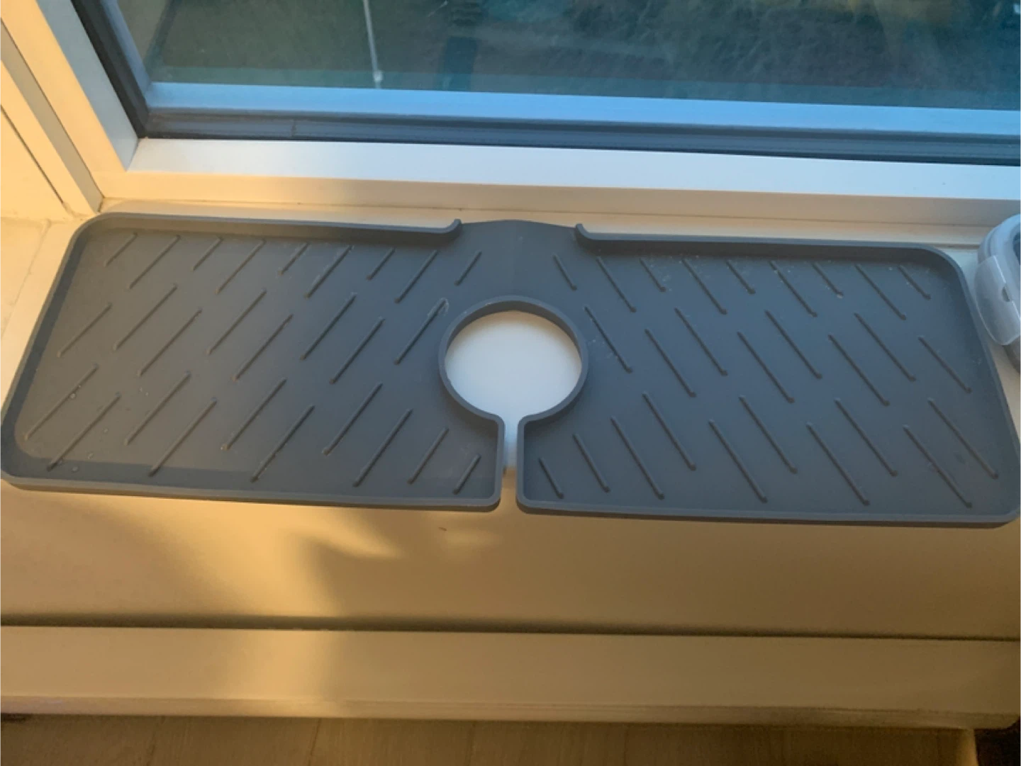 Grey Faucet Sink Splash Guard Mat