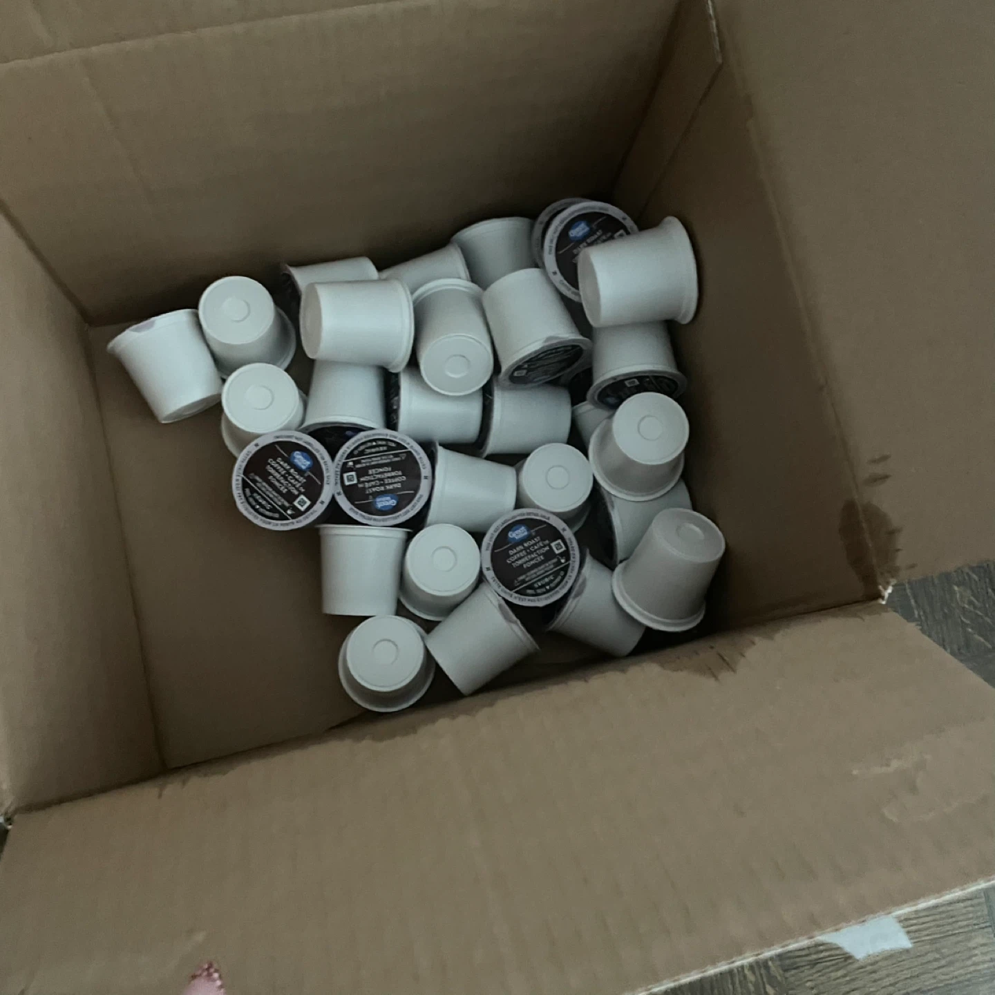 Keurig Coffee Maker + Pods - photo 5