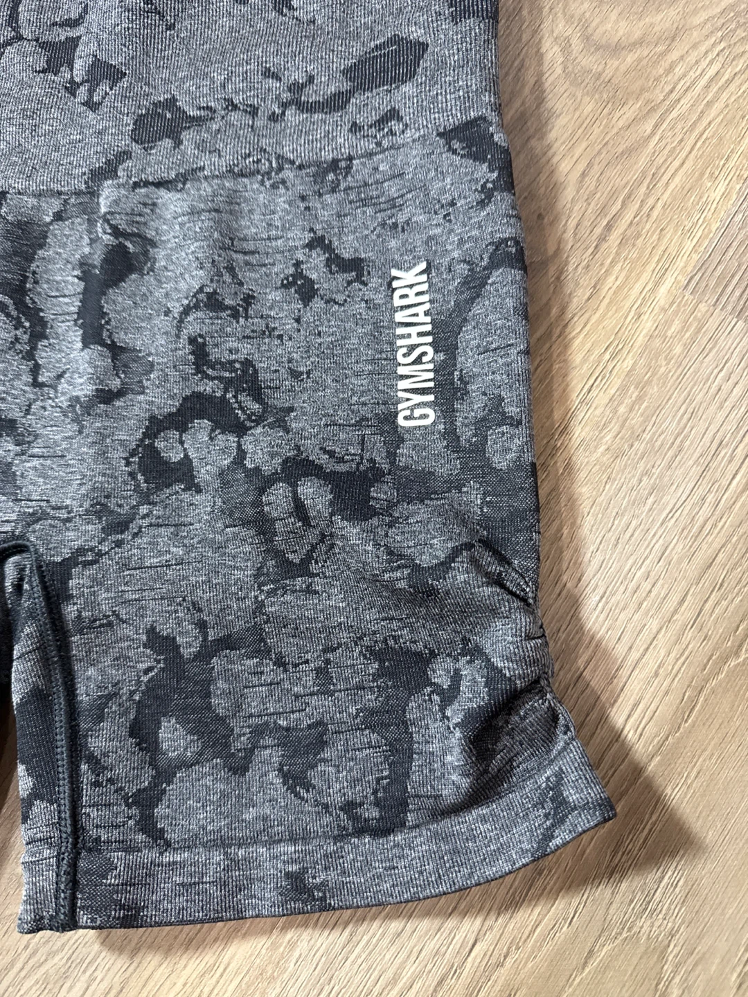 Gymshark Camo Seamless Shorts - Size S - photo 2