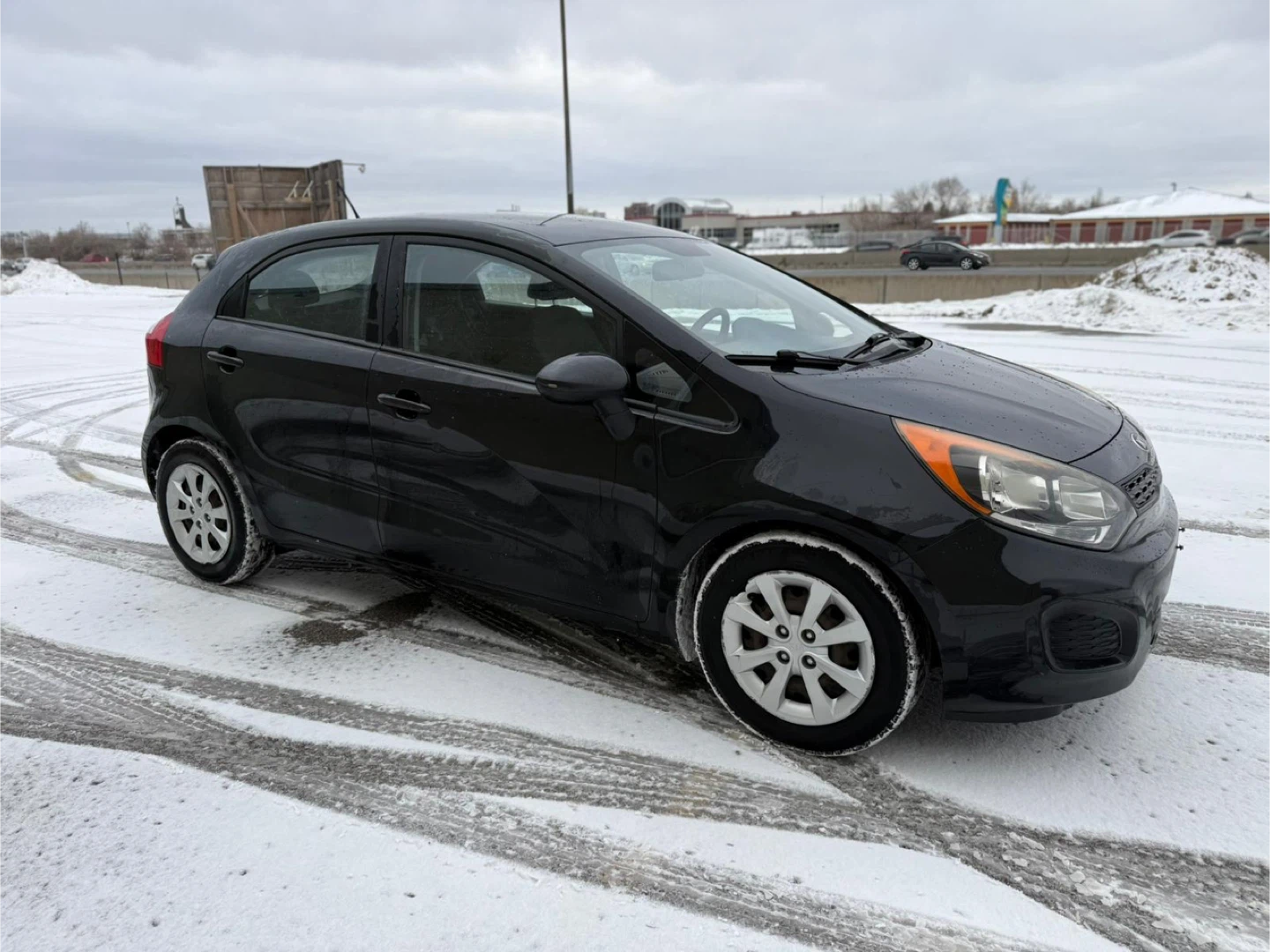 2014 KIA RIO 5-DOOR LX - photo 5