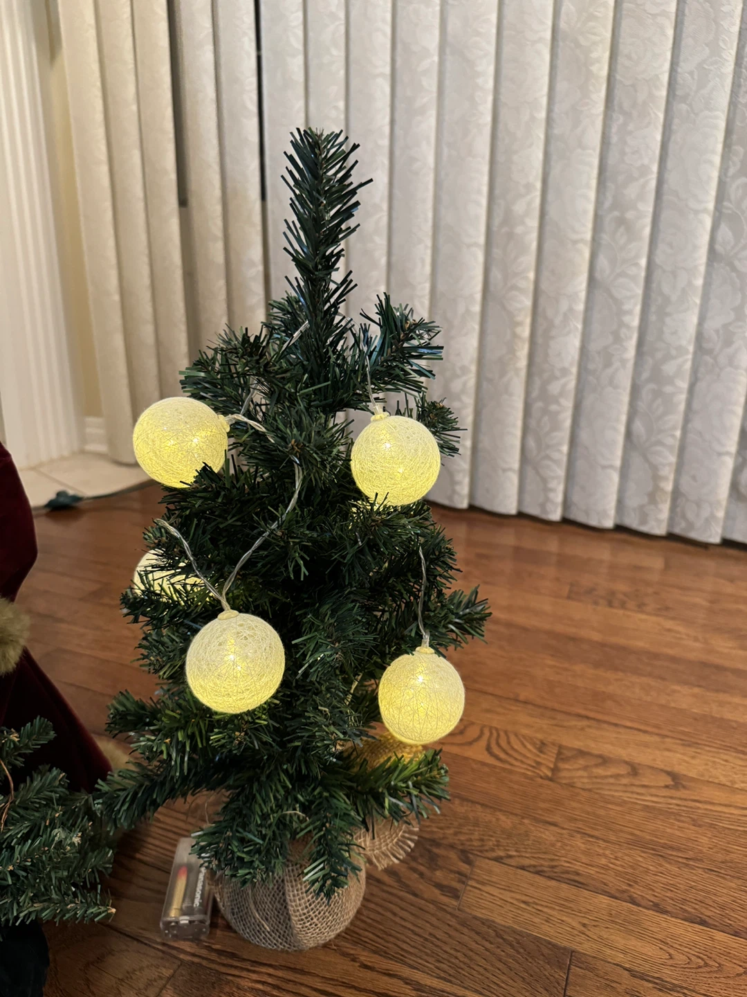 Christmas tree with light and all Decorations, price for all - photo 2