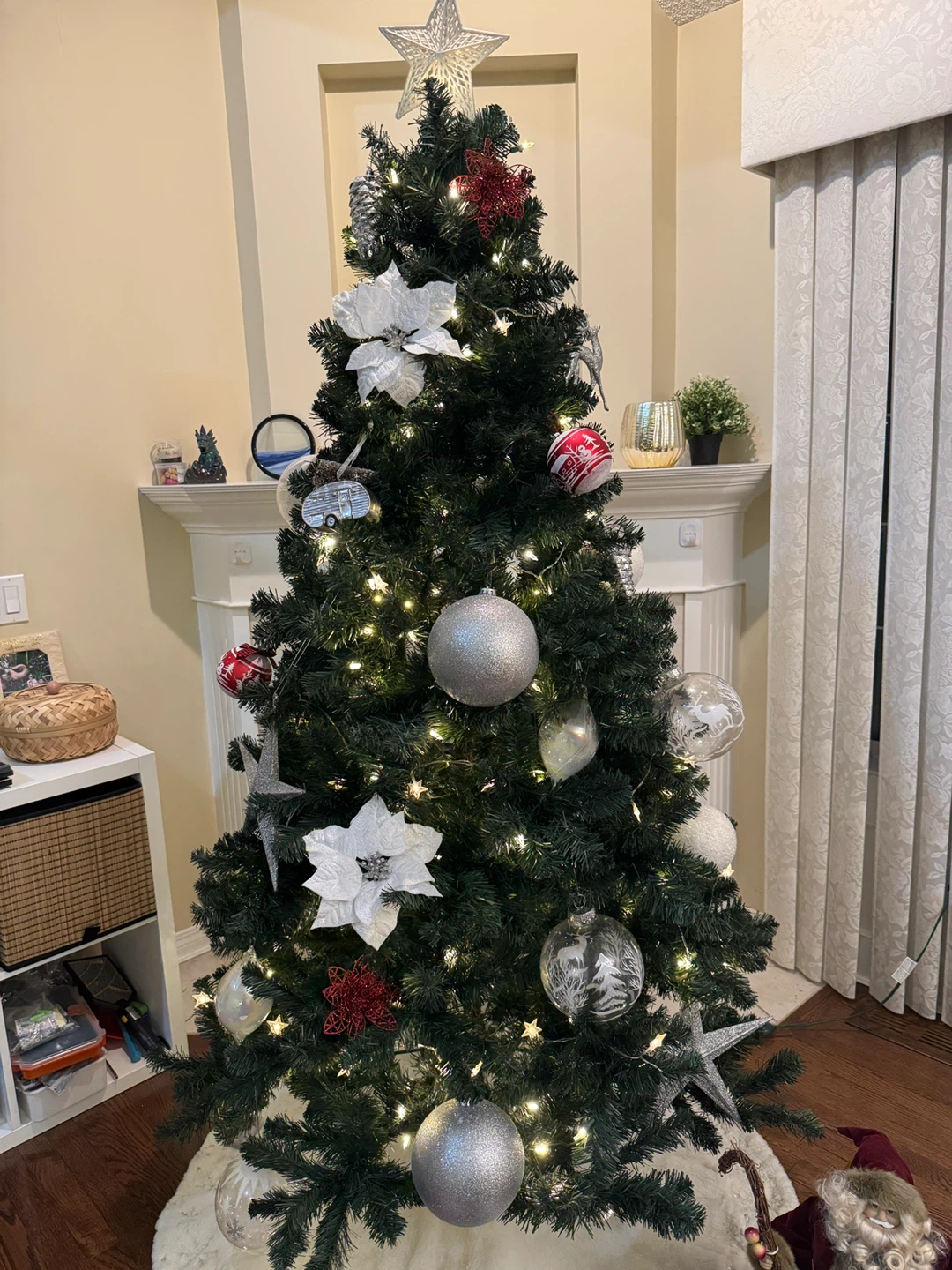 Christmas tree with light and all Decorations, price for all
