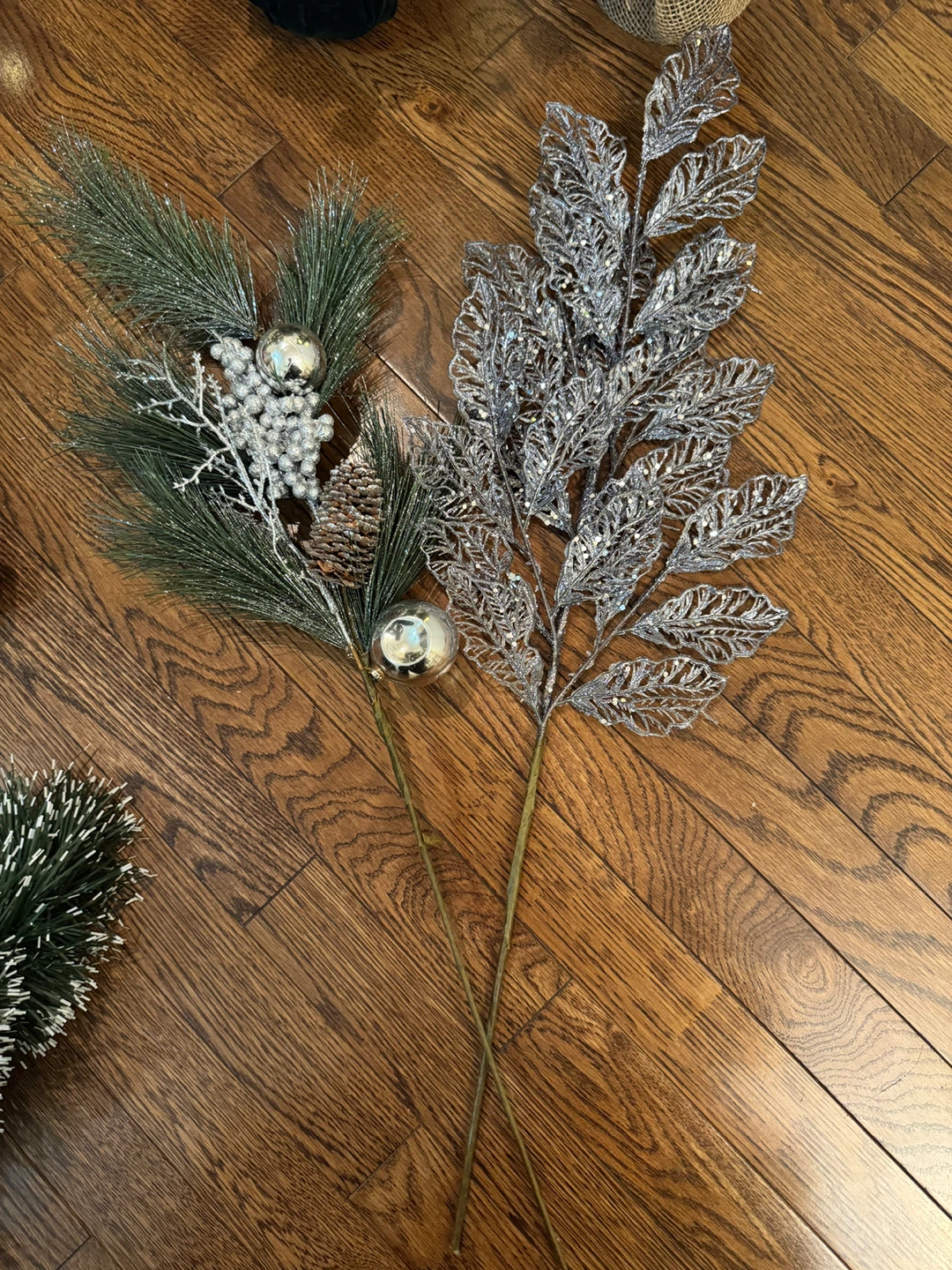 Christmas tree with light and all Decorations, price for all - photo 4
