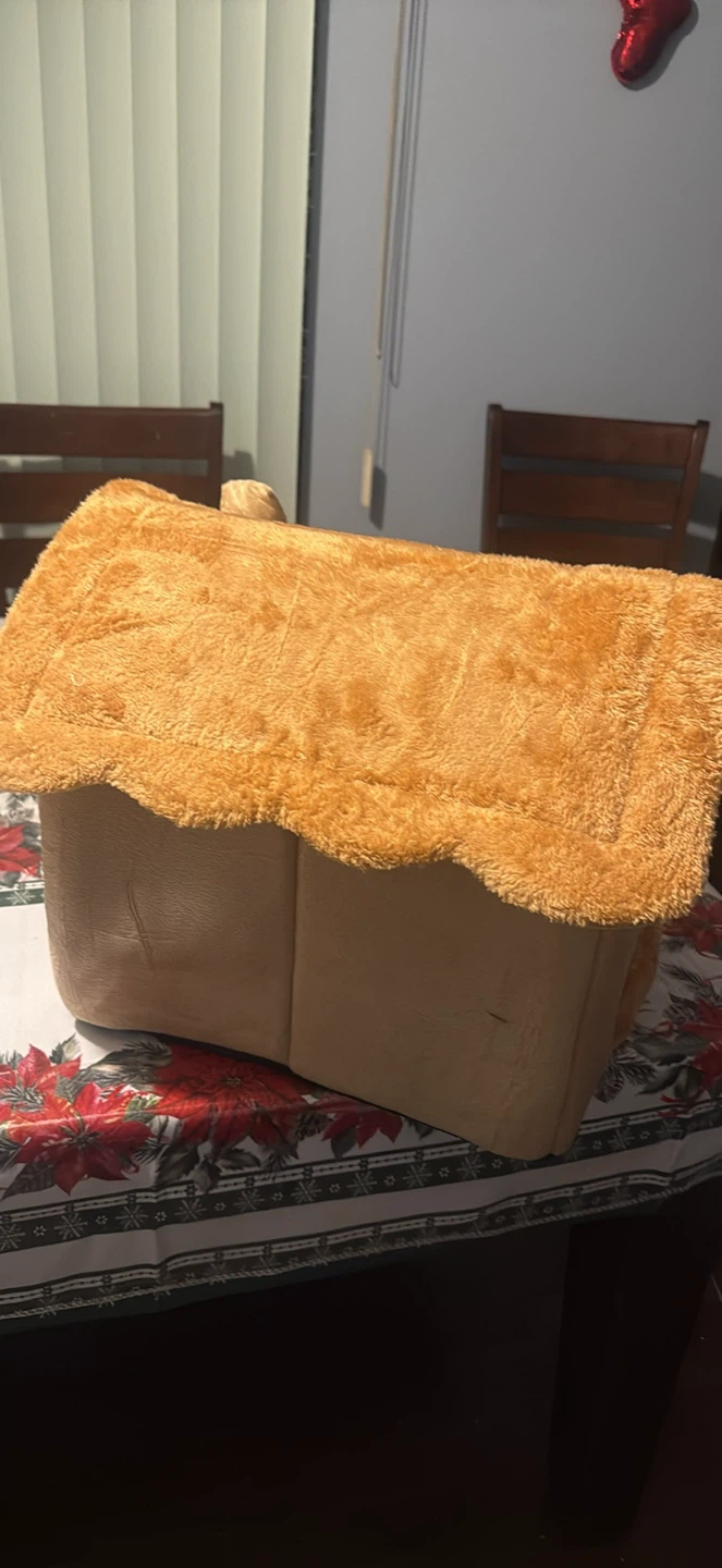 Cute Bear Design Pet House I have 2 $20 each - photo 4