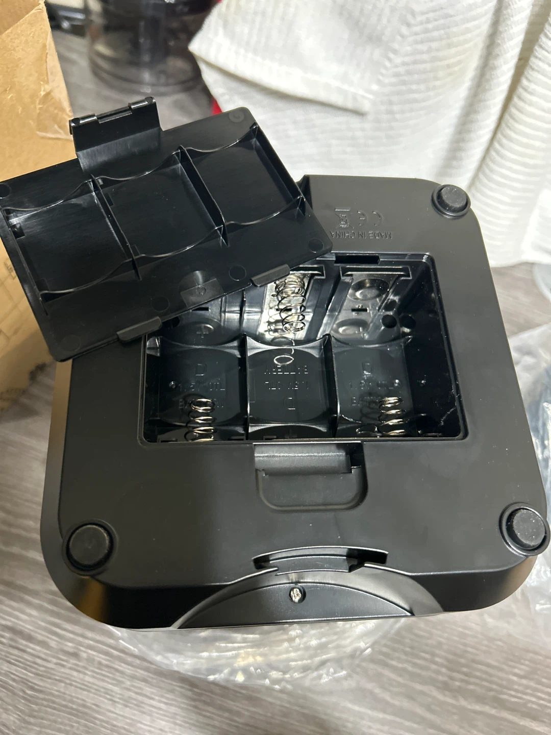 New-Automatic Pet Feeder with WiFi - photo 4