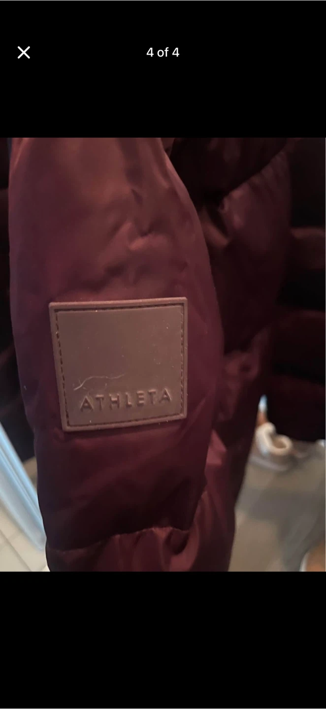 Athleta Puffer Coat - Size Small - photo 4