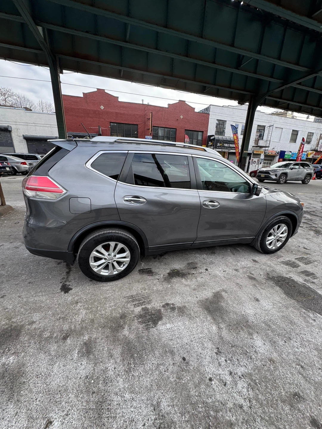 2016 Nissan Rogue Gray SV - photo 5