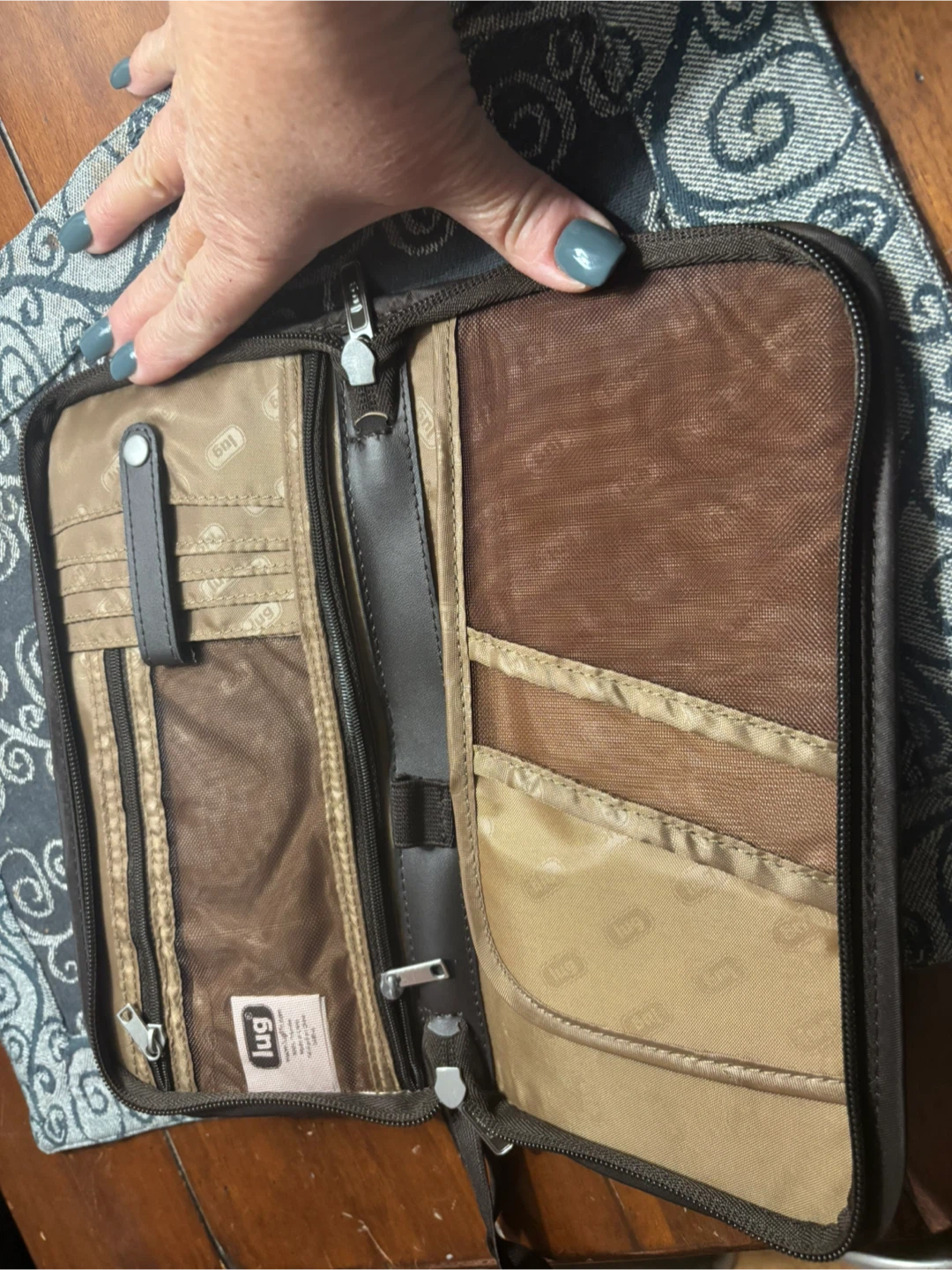 Lug Brown Quilted Travel Wallet - photo 4