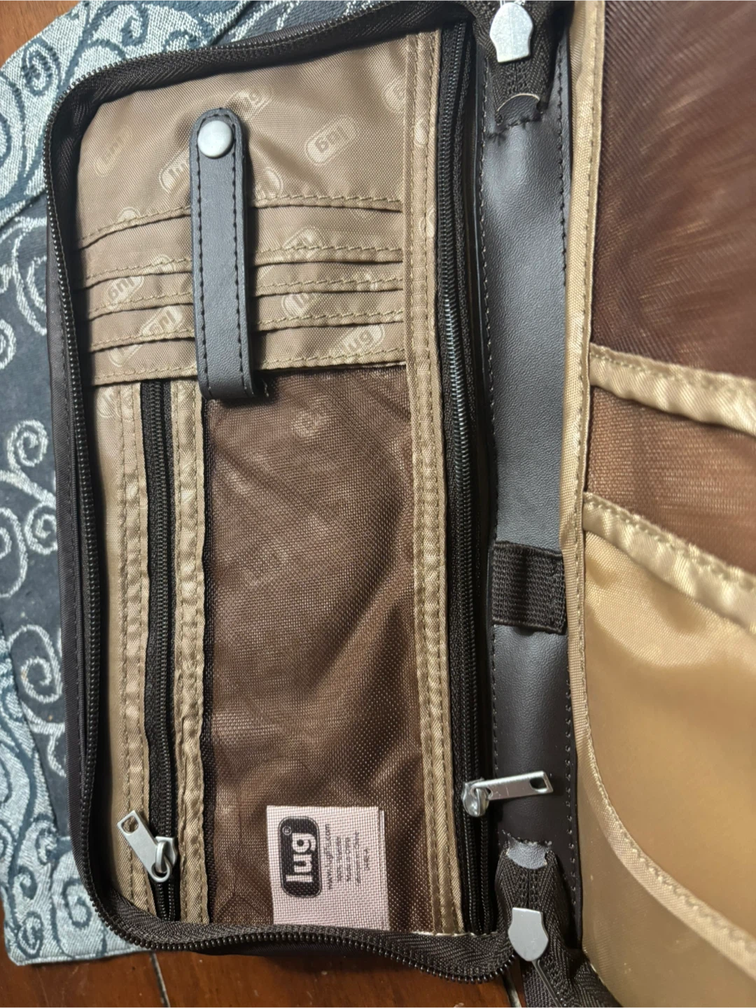 Lug Brown Quilted Travel Wallet - photo 5