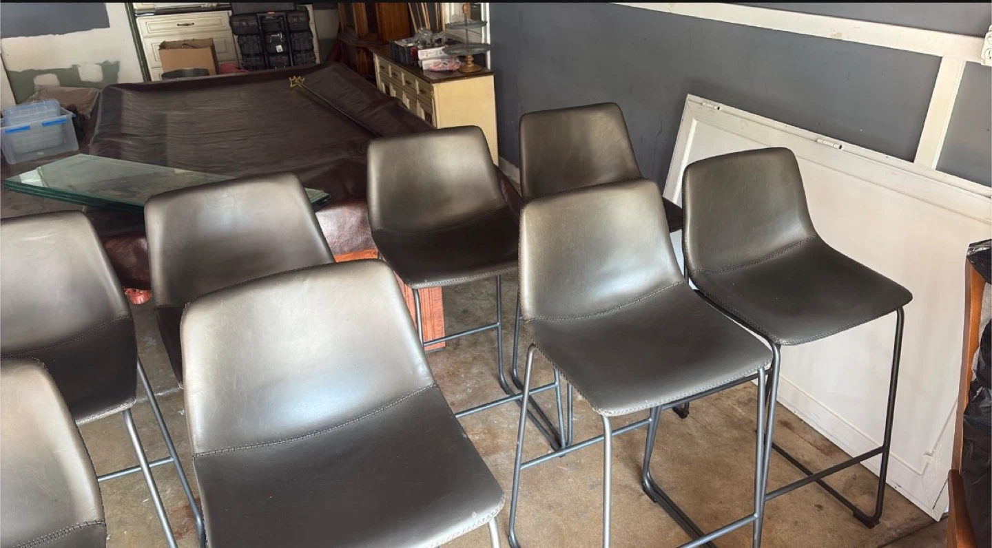 Set of 8 Gray Leather Bar Stools - photo 2